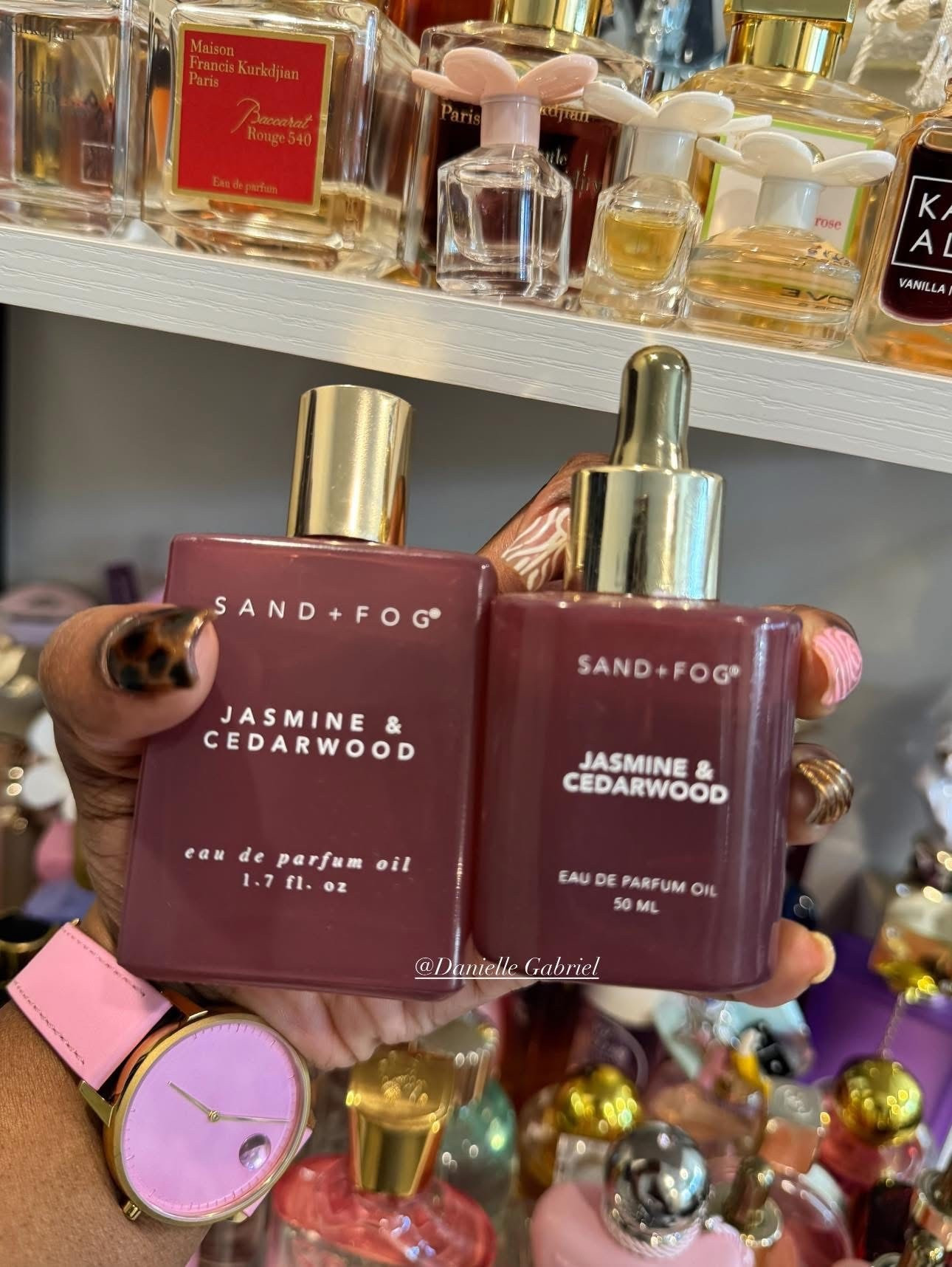 A must have in your fragrance collection😍
Sand+Fog Jasmine& Cedarwood Parfum Oil! 
Perfect for layering and smells amazing. Sweet, Soft& Luxurious.

#LTKBeauty #LTKFindsUnder50