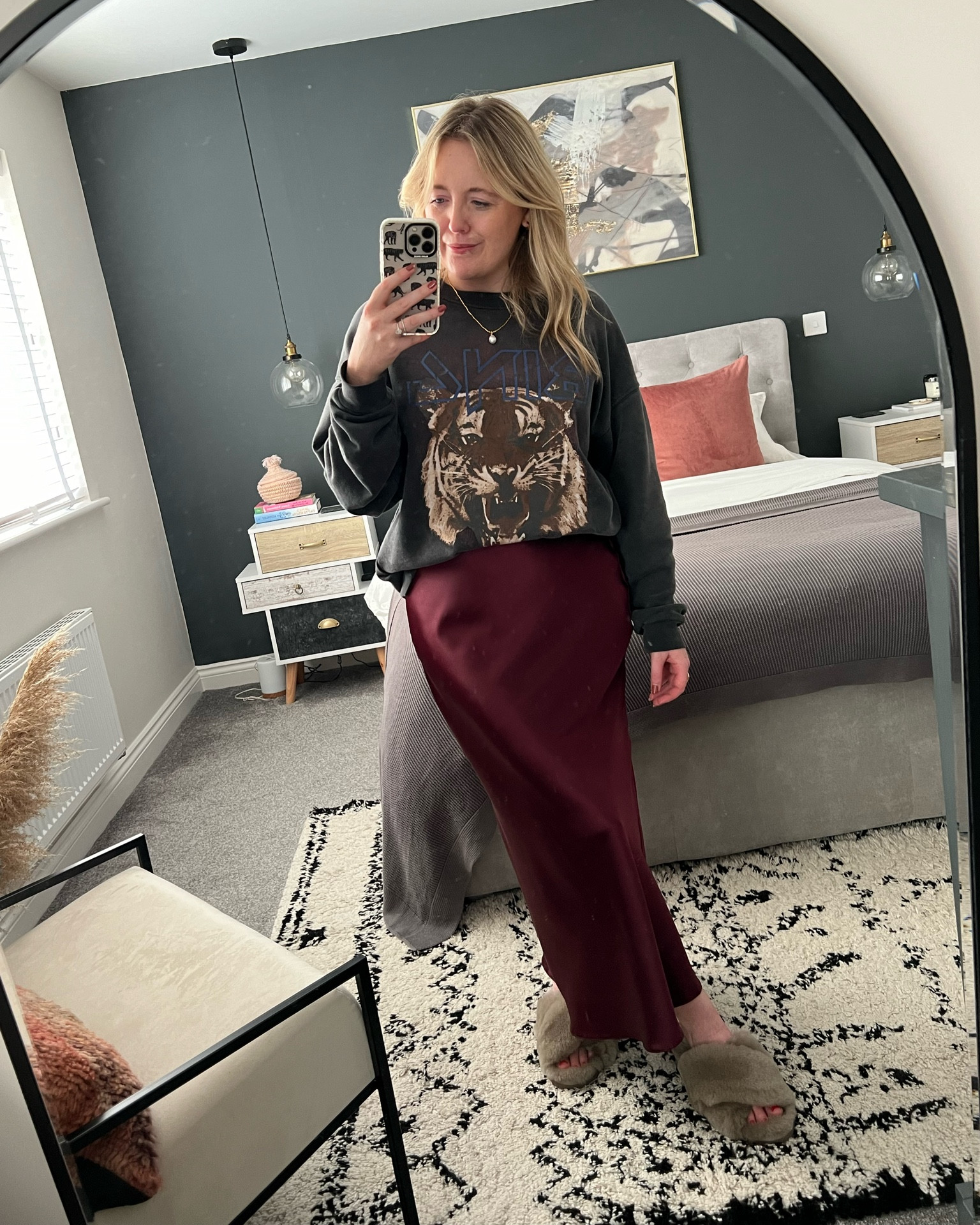 Autumn styling with a satin skirt 

#LTKeurope #LTKSeasonal #LTKstyletip