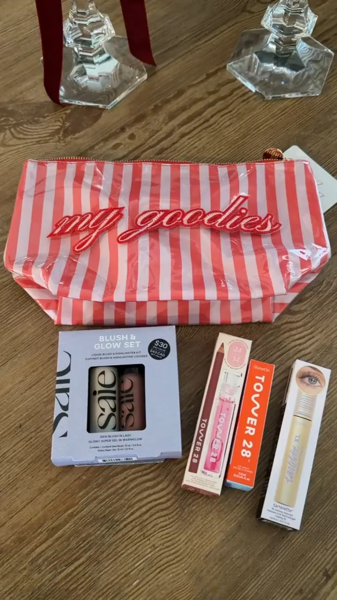 Trendy tween make up! 🦋

gift guide, gift guide ideas, tween girls gift idea, teen girls gift guide, stocking stuffers, beauty stocking stuffers, Britt Horton, California 

#LTKBeauty #LTKHoliday #LTKGiftGuide