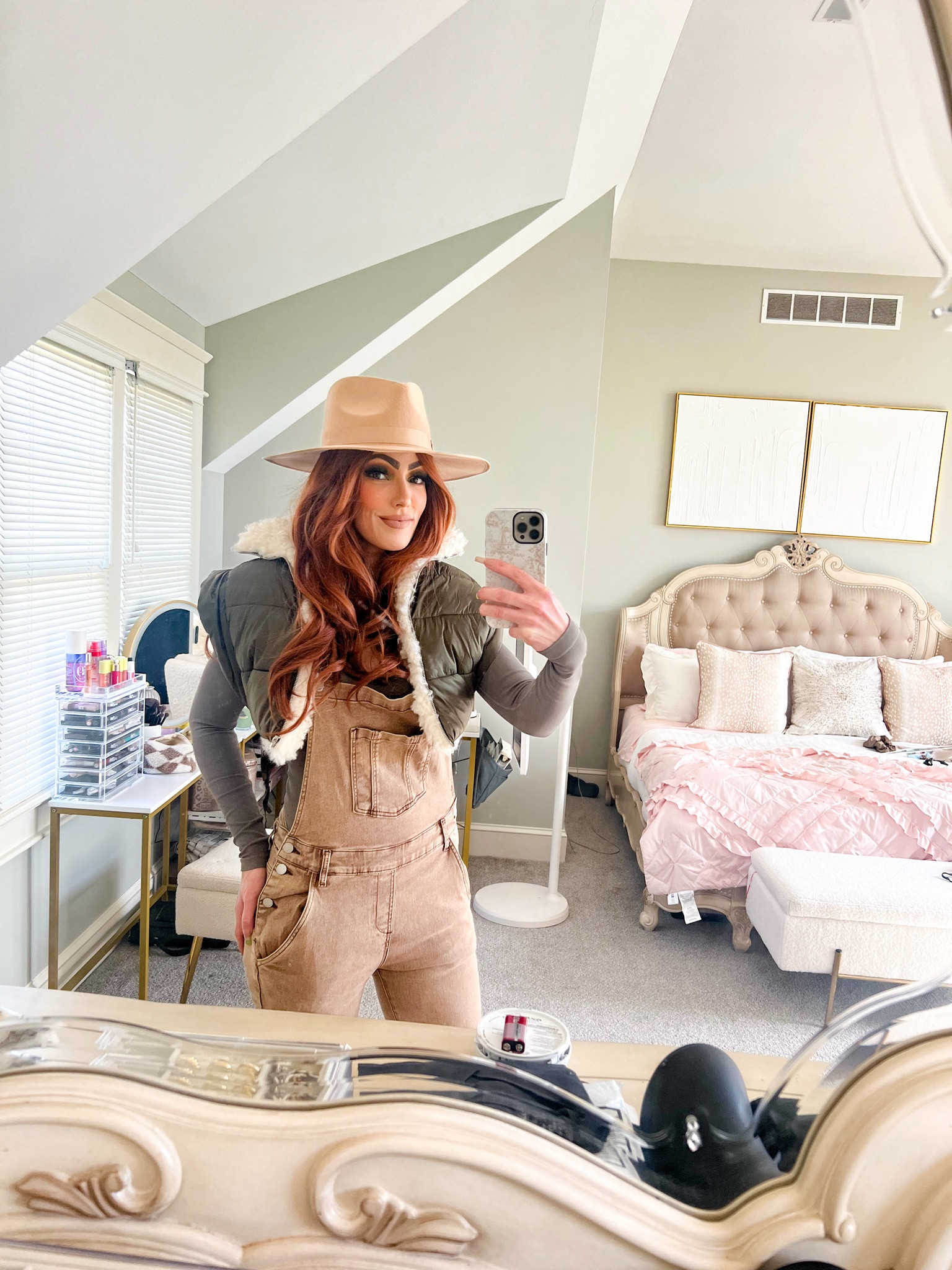 St Patty’s Day fit☘️💚

* My overalls are from CKSquared Boutique.

#LTKstyletip #LTKSeasonal #LTKfindsunder100