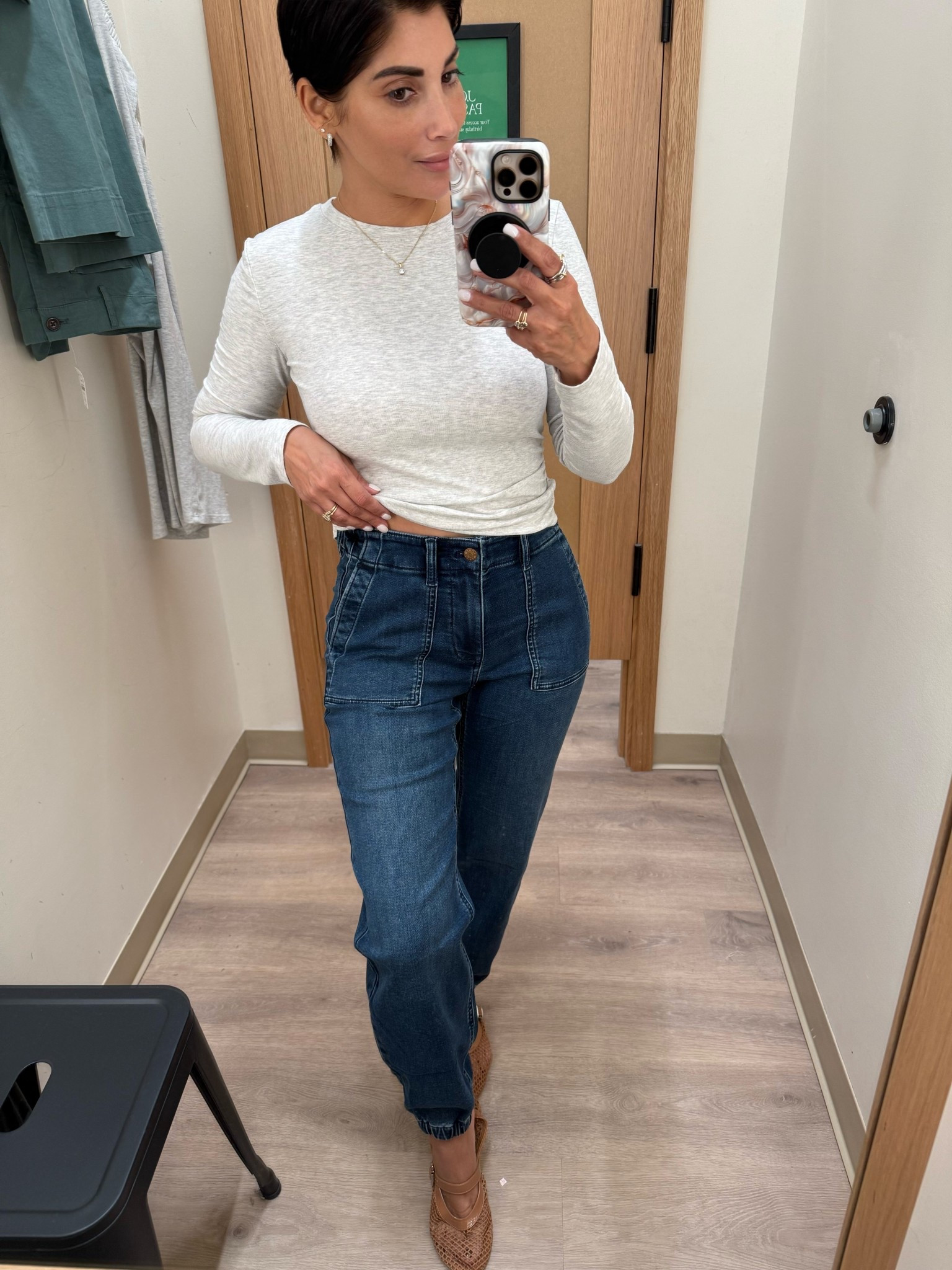 J.crew factory jeans- perfection. On sale and Wearing a size 25 and they’re super stretchy and super comfy! 



#LTKSaleAlert #LTKStyleTip #LTKFindsUnder100