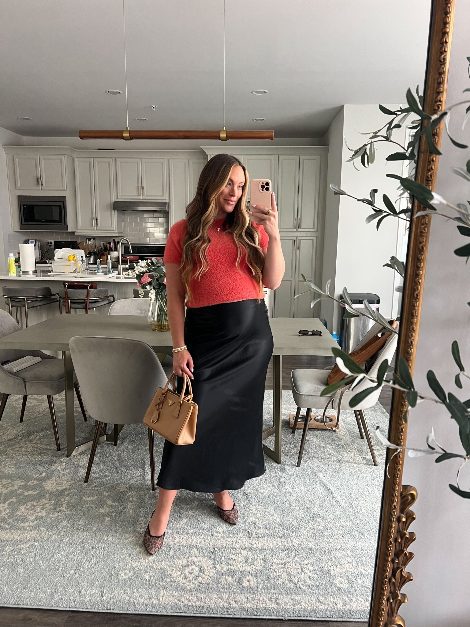 Nordstrom Anniversary Sale 🛍️
Cute wear to work outfit ❤️

Small in top (I recommend sizing down!)
Skirt is timeless- I style this a million
time a season! 


#LTKBump #LTKMidsize #LTKSaleAlert