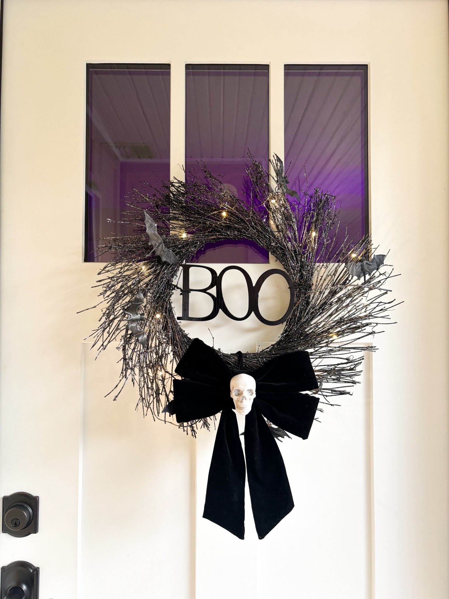 I finally found my Halloween wreath I was gifted. Added the cutest $6 velvet bow from Target and now she’s perfect! #target#targetfinds#halloween#halloweendecor

#LTKFallSale