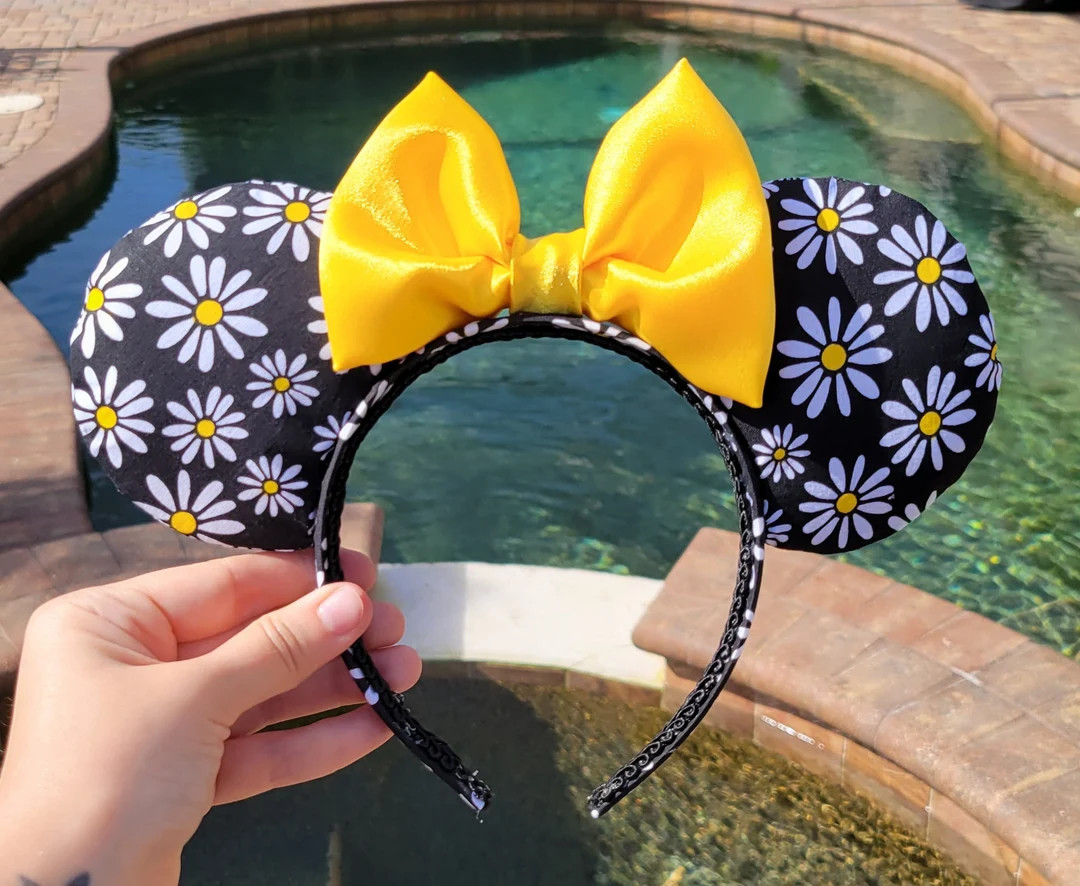 Daisy Flower Mouse Ears | Etsy (US)