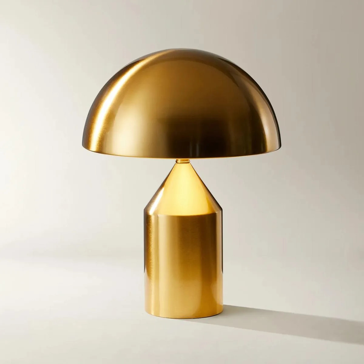 Arlen Metal Table Lamp - Gold | Z Gallerie