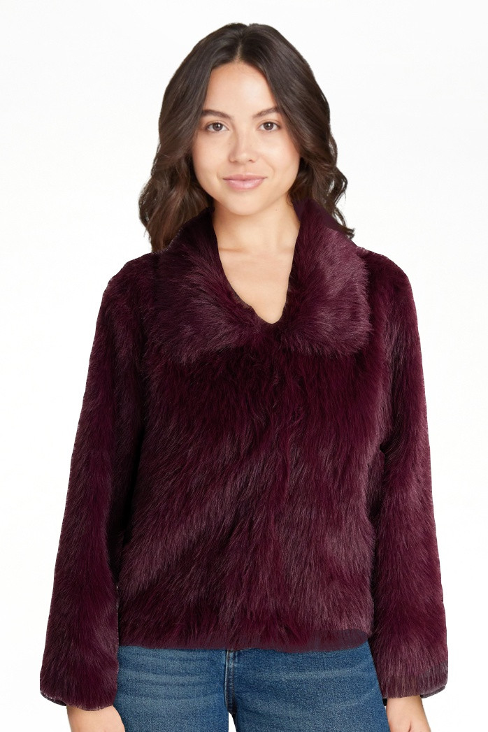 No Boundaries Faux Fur Coat, Women's and Plus | Walmart (US)