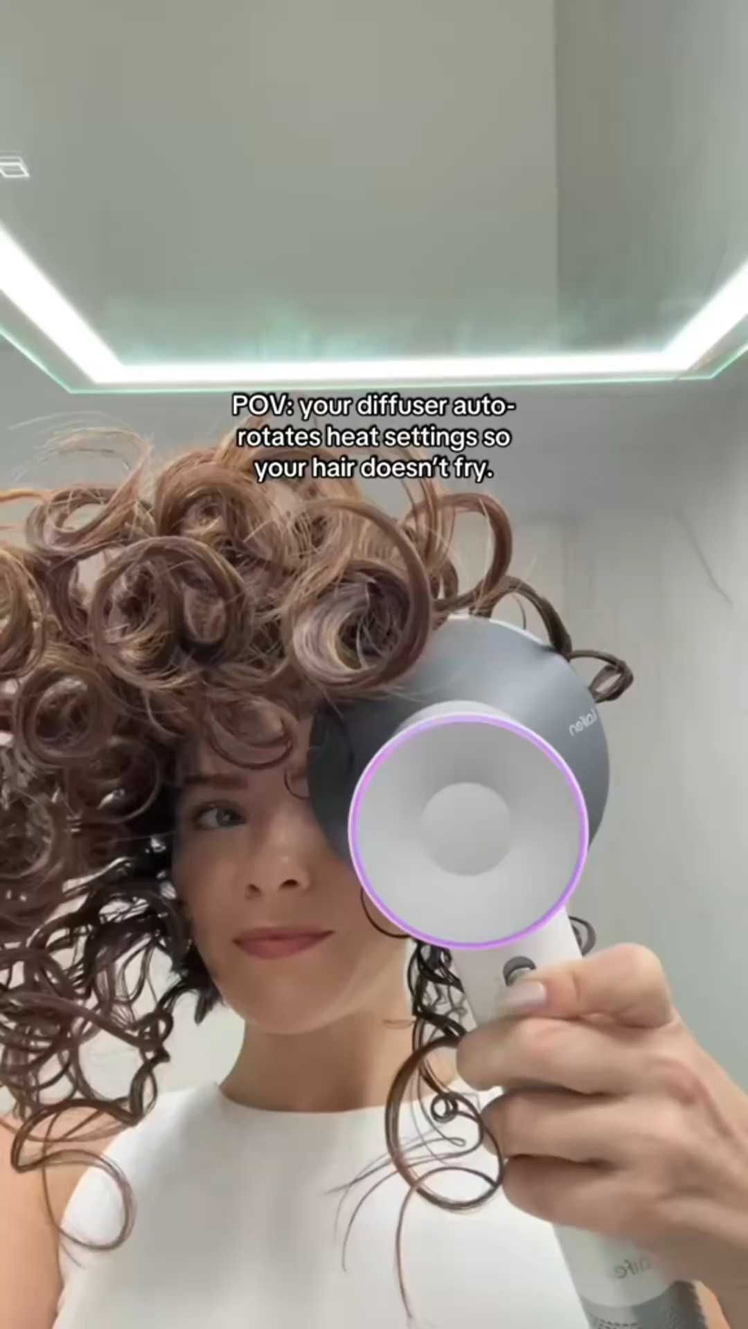 Auto-cycle is an option on the Laifen to rotate between all the temp settings. This allows quick bursts of hot, warm and cool air to ensure the hair doesn’t overheat. 

Also - the color rings on the back of the dryer make it easy to see which temp setting I’m on so that I don’t need to keep bringing the diffuser down to look at it. I can easily see the reflection in the mirror or against my hand. 10/10 recommend!