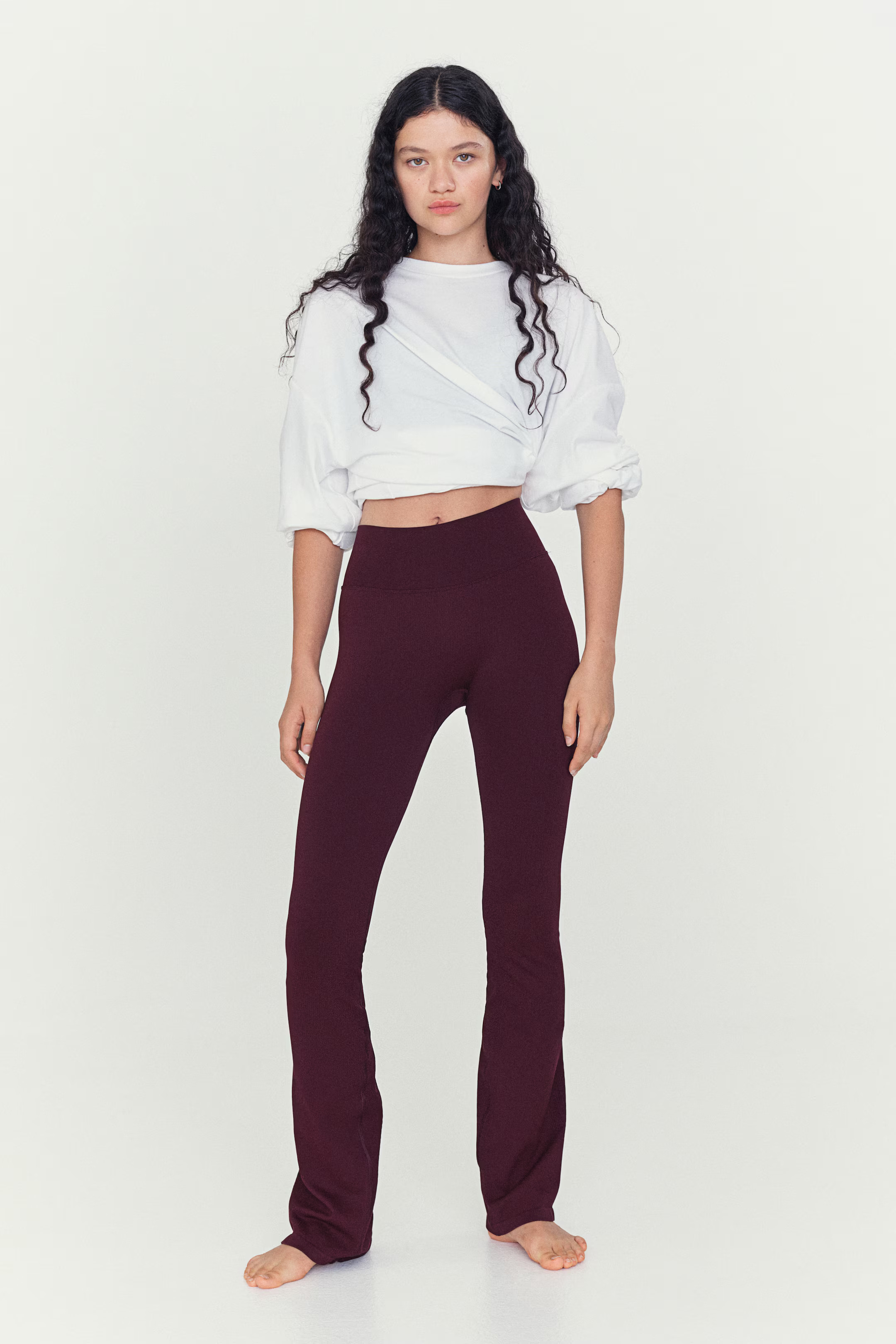 Seamless Flared sports leggings in DryMove™ | H&M (UK, MY, IN, SG, PH, TW, HK)