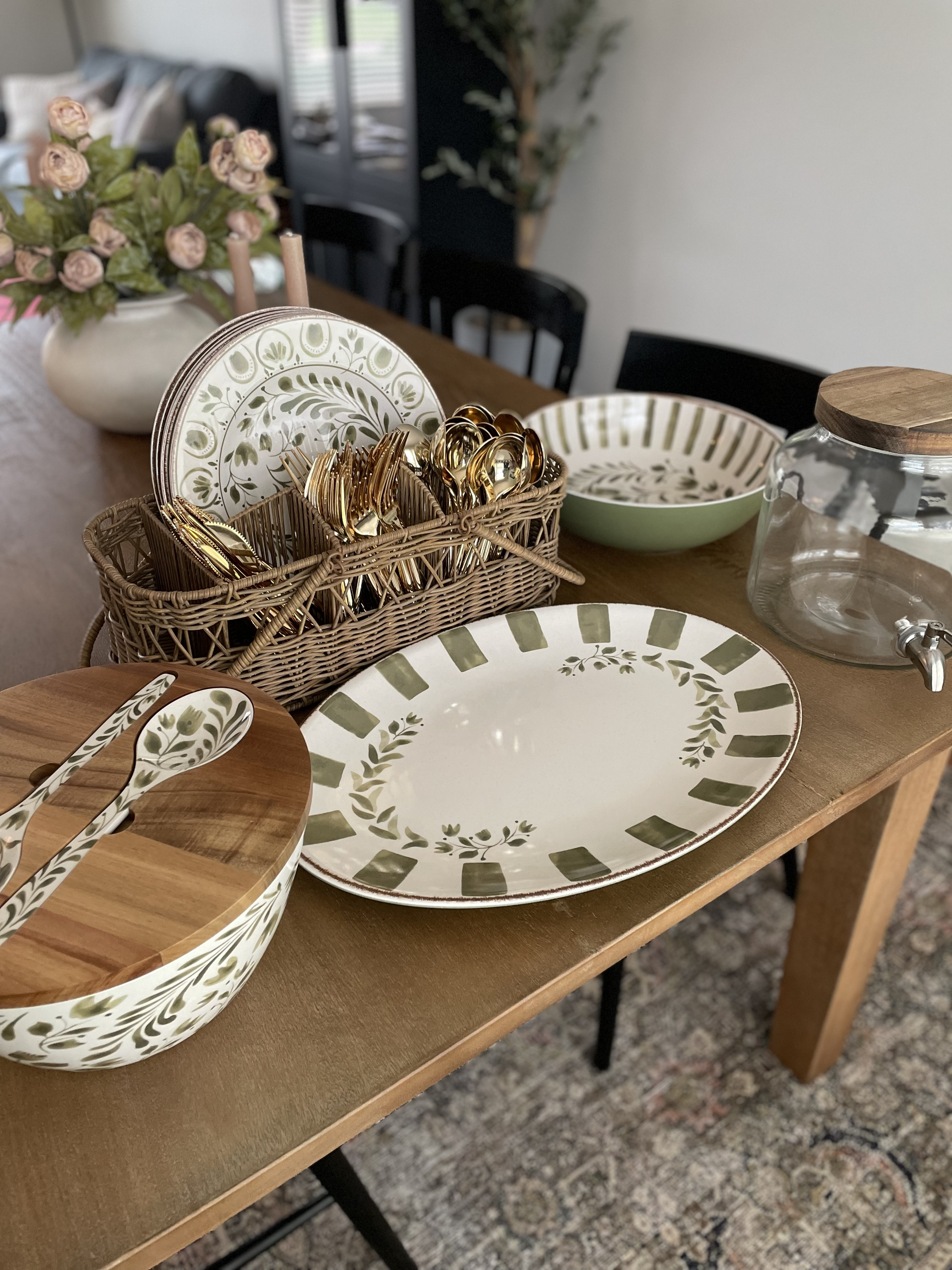 This whole collection is 🤌🏻🤌🏻

#LTKSeasonal #LTKHome #LTKFindsUnder50