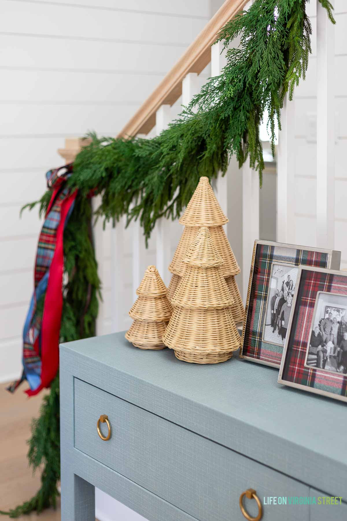 Coastal Christmas decor for the entryway // garland // holiday decor  

 #LTKHoliday #LTKSeasonal #LTKHome