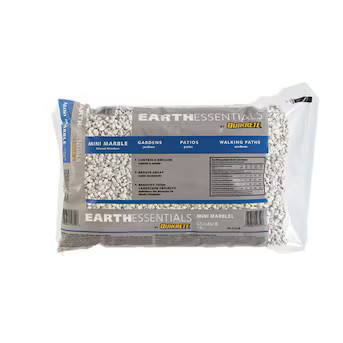 EARTHESSENTIALS BY QUIKRETE 0.5 Cubic feet 40-lb White Mini marble chips ( 3-in Rock Size ) | Lowe's