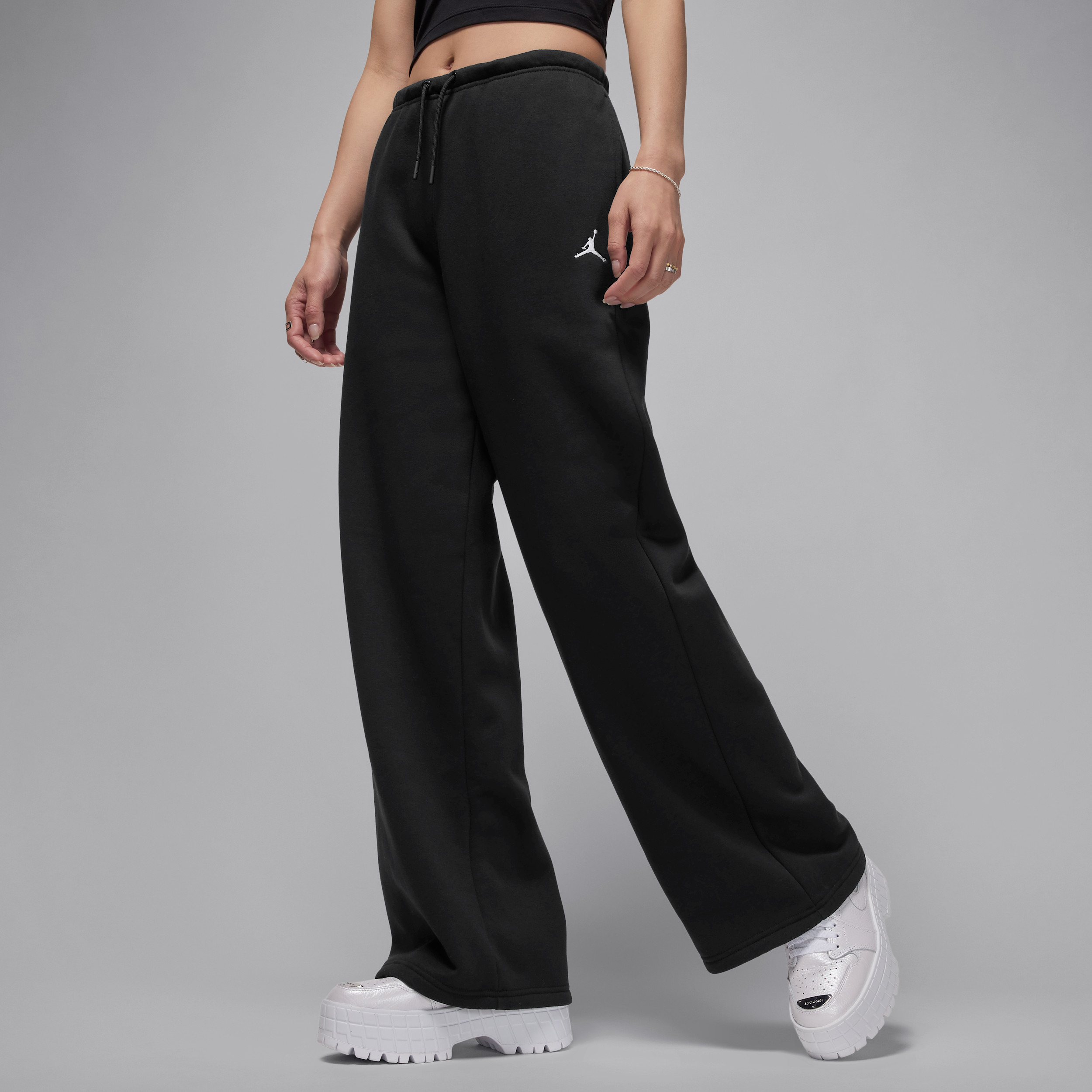 Women's Jordan Brooklyn Fleece Open-Hem Pants in Black | IH2394-010 | Nike (US)