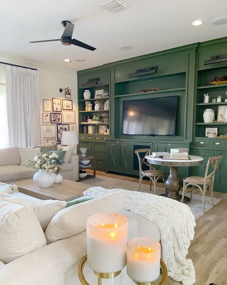 Spring Family room inspiration 🌿🌿

Spring family room 
Spring room
Spring home decor 
Spring home ideas 
Spring cleaning 
Spring aesthetic 
Spring decorating 

#LTKhome #LTKSeasonal