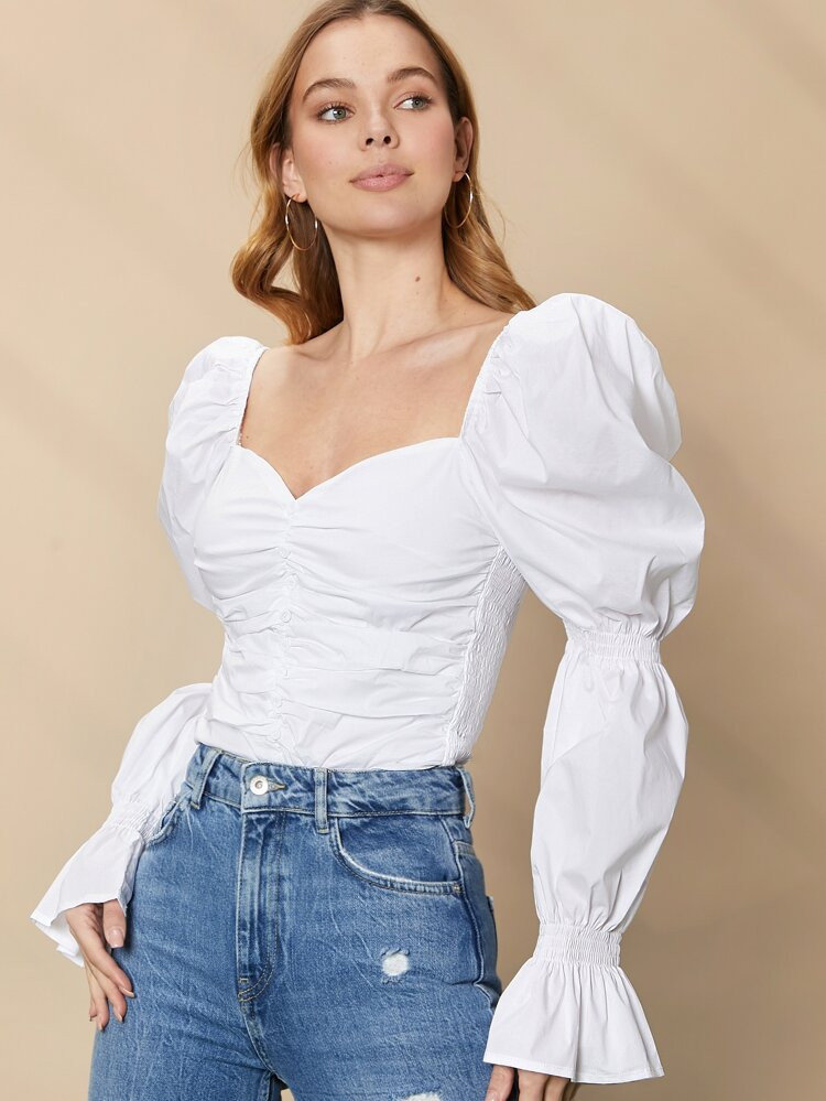SHEIN Sweetheart Ruched Gathered Sleeve Top | SHEIN
