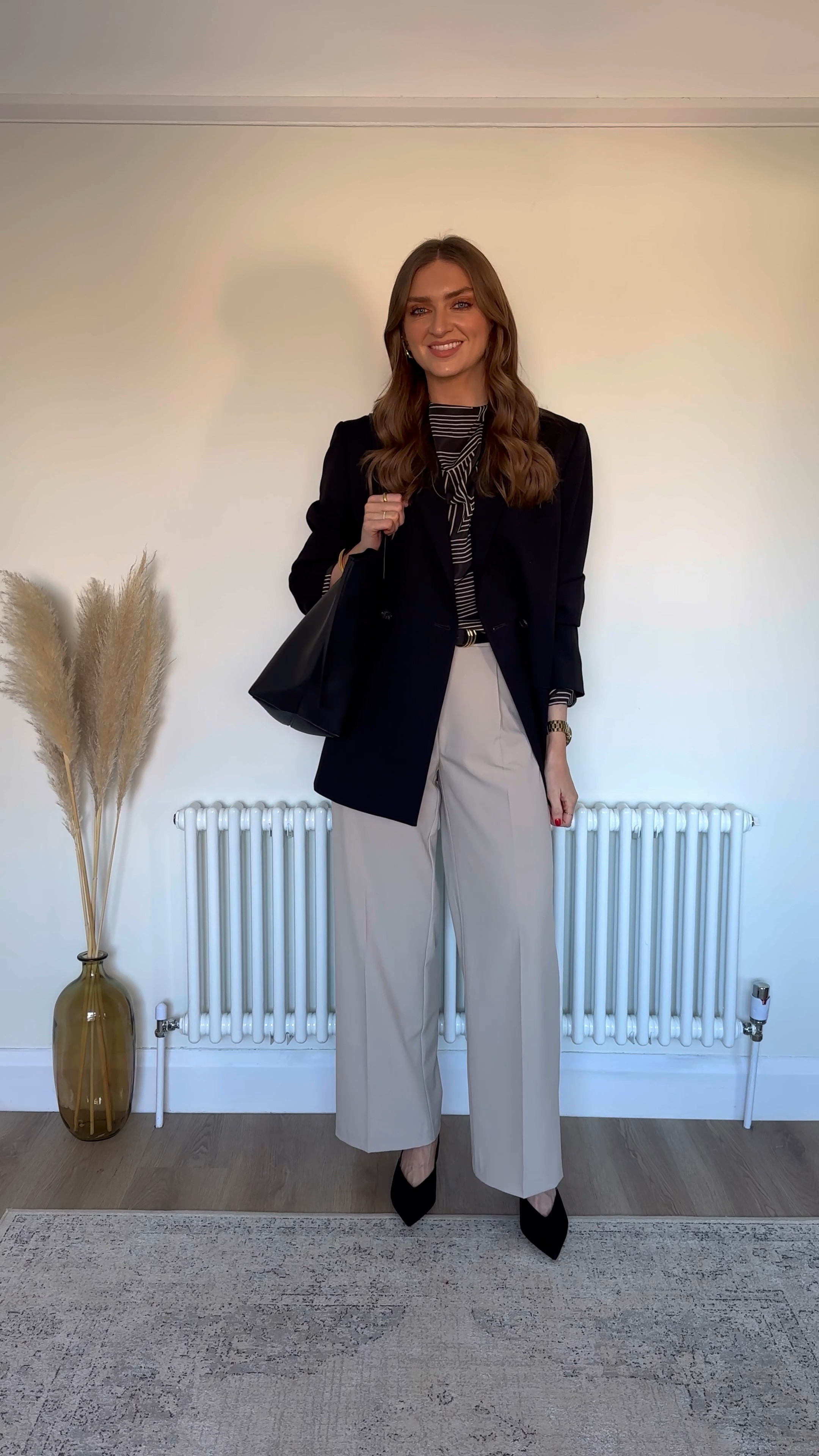 Day 4 of 7 days of workwear 
Wearing a medium in the printed blouse
Size 8 in the wide leg trousers, I’m 5ft 6 
Heeled court shoes
Black shopper bag 


#LTKSeasonal #LTKeurope #LTKworkwear