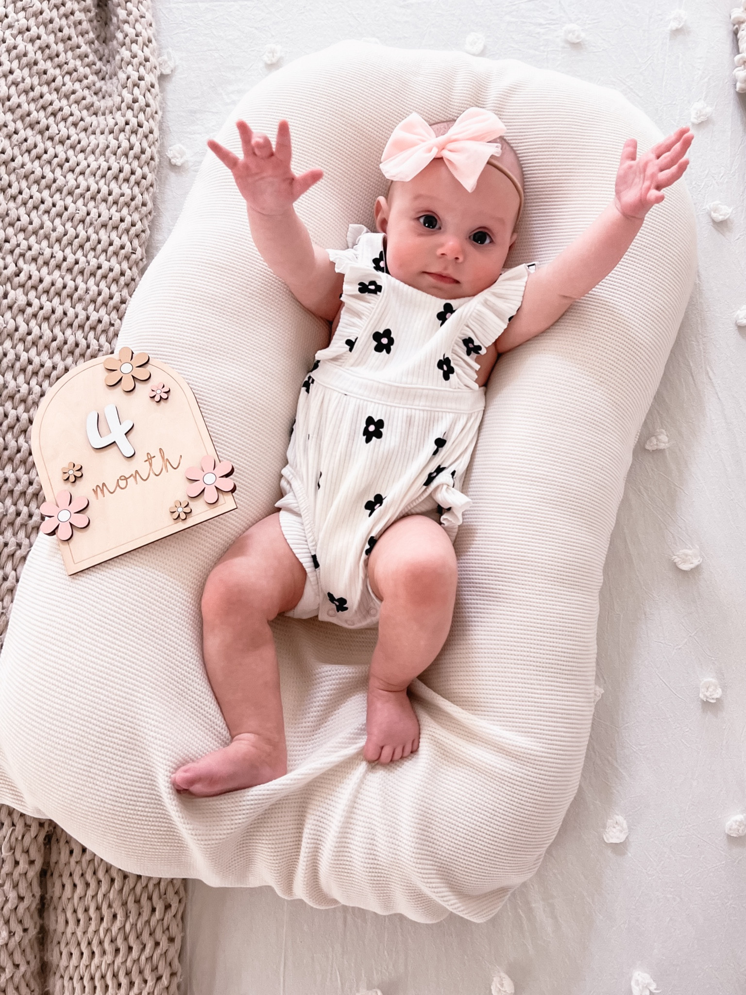 Milestone pictures! 4 months!

#LTKKids #LTKBaby #LTKFamily