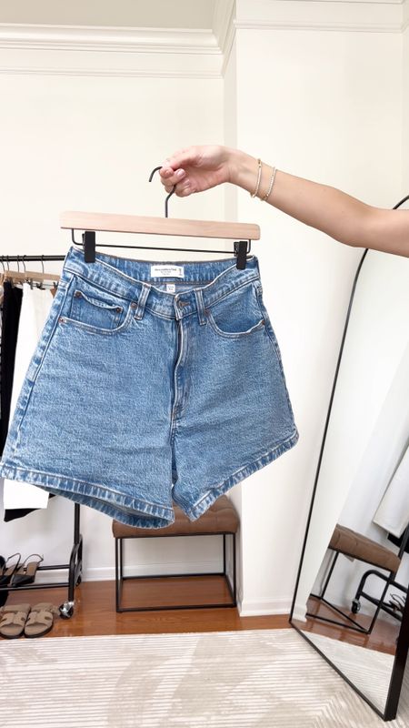 My favorite denim shorts from Abercrombie are 25% off
They run tts
My size is 27 in curve love
My exact wash is from last years collection 

#LTKFindsUnder100 #LTKSaleAlert #LTKStyleTip