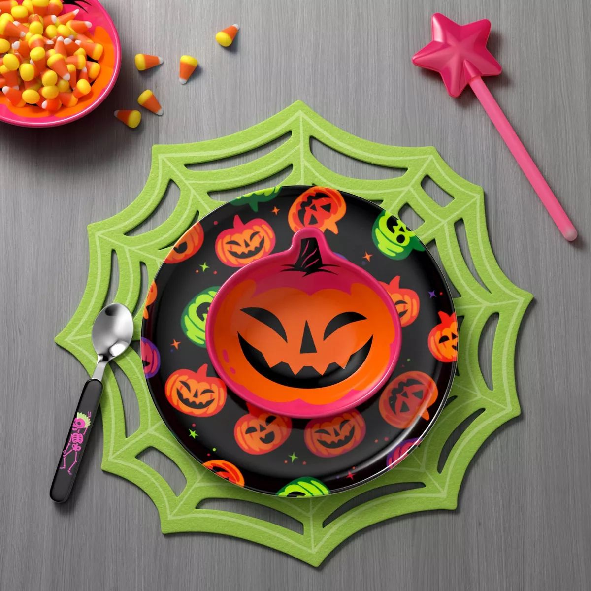 Halloween Spiderweb Charger Placemat Green - Hyde & EEK! Boutique™ | Target