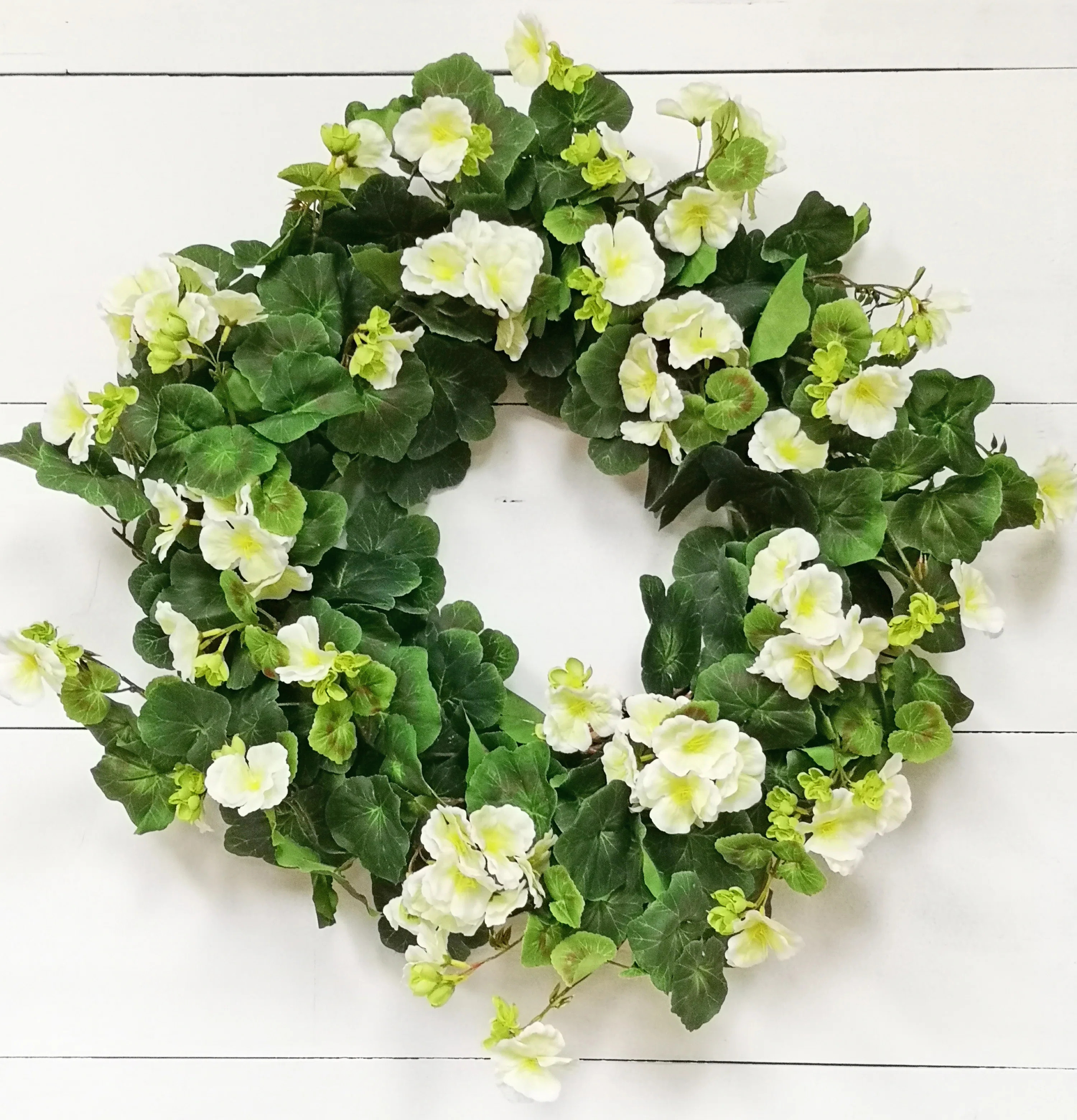 Freeport Park® Bergonia 24" Wreath & Reviews | Wayfair | Wayfair North America