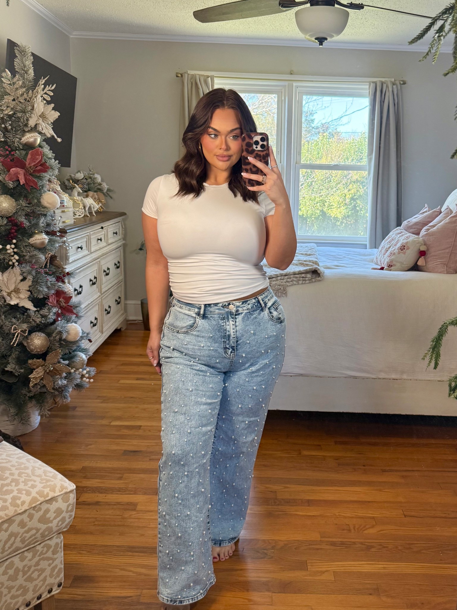 Fall Holiday Outfit Inspo ✨

Wearing a XL in the top and pants!!! 

#LTKMidsize #LTKStyleTip #LTKHoliday