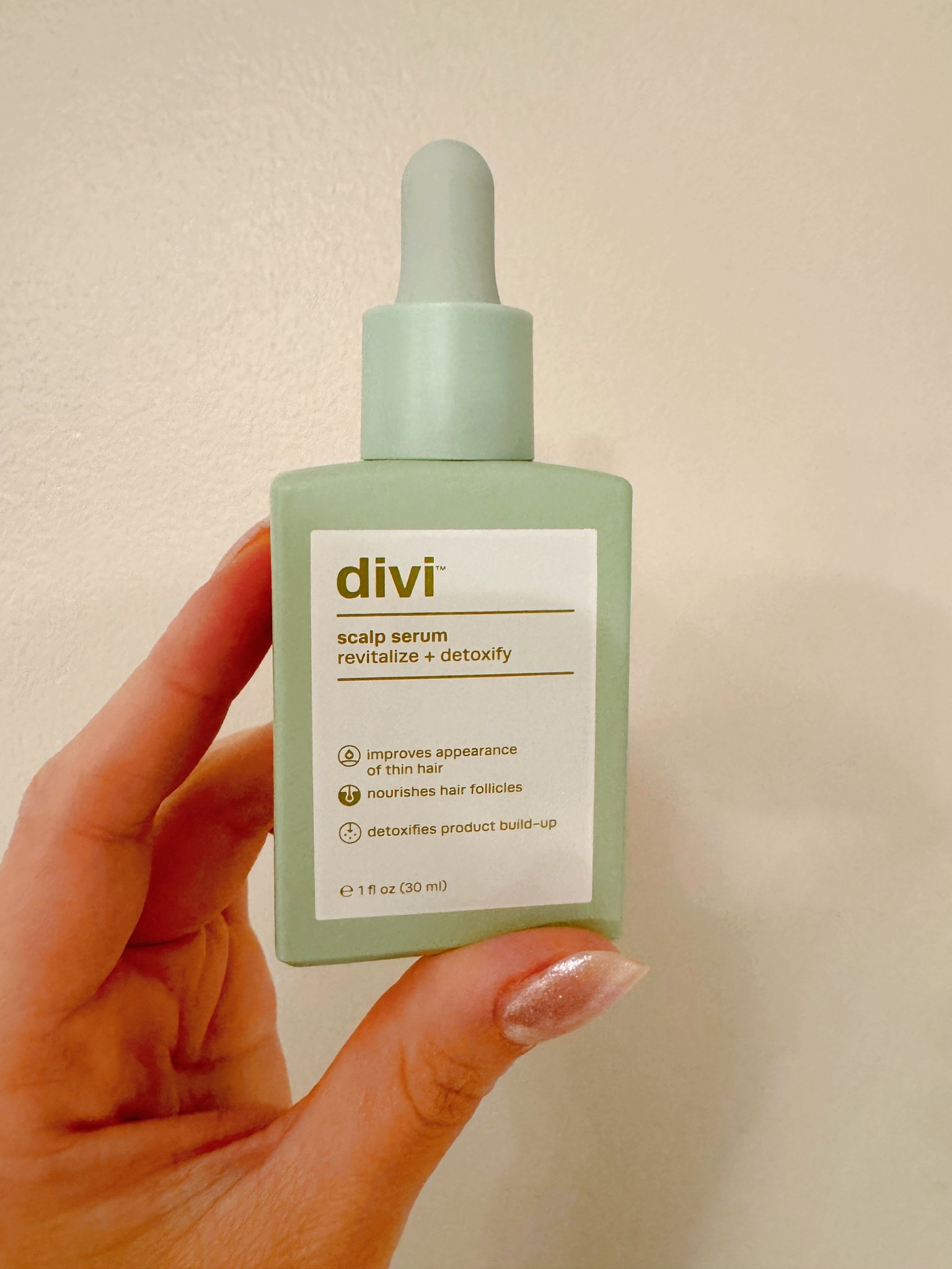 Holy Grail ✨

Not sure I could ever live without divi scalp serum! It has helped my hair grow in healthier and stronger ever since I started using it. If you’ve been wanting to give them a try, I 10/10 recommend!

#LTKStyleTip #LTKSummerEdit #LTKBeauty