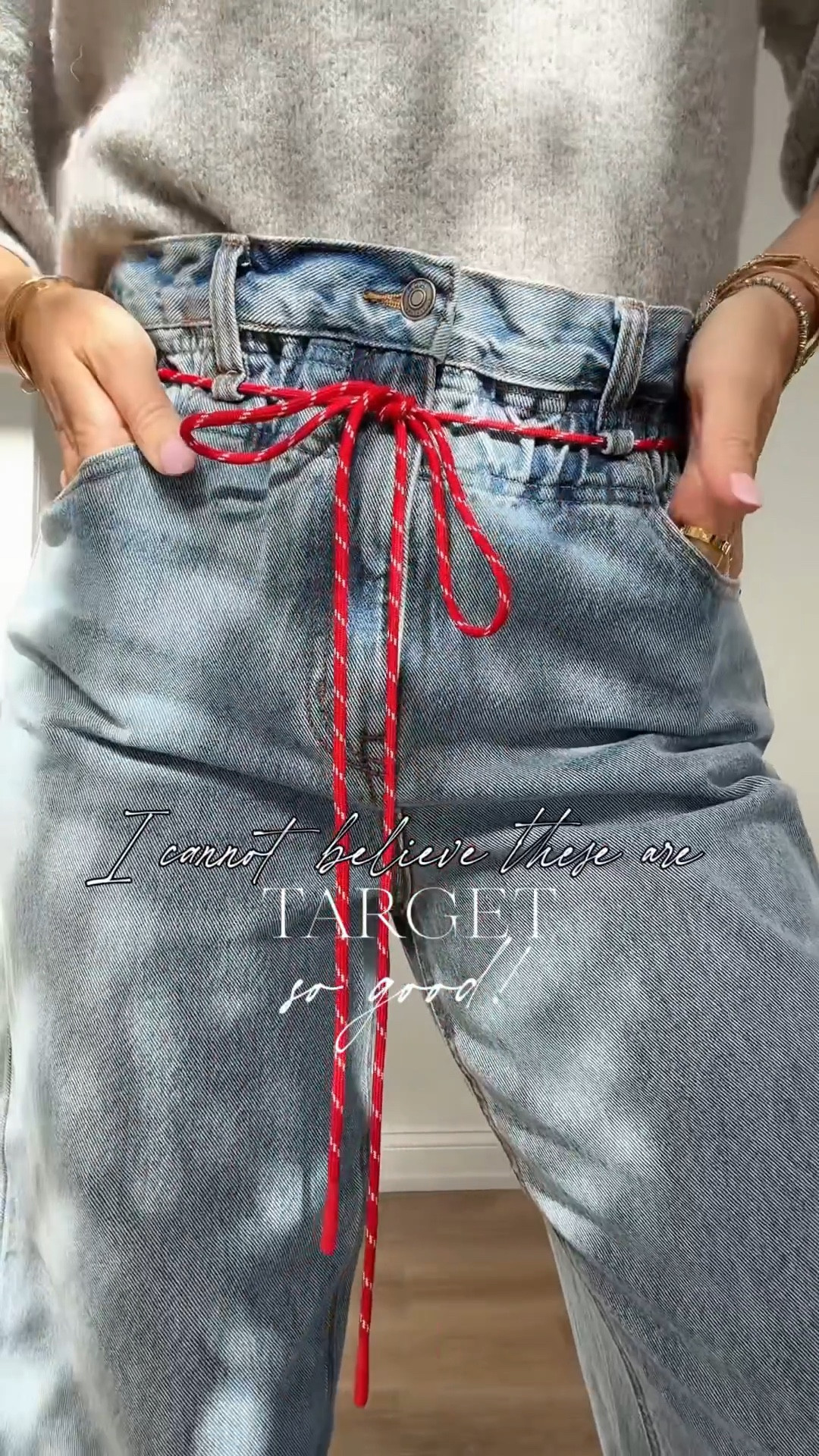Obsessed with these Target jeans!🤍
Love the cinched elastic waist + wide leg
Whole outfit is Target 🙌
I’m in a 4 and could do a 2
➡️ If you’re in between sizes, size down



Target jeans, Target outfit, Amazon fashion, spring outfits, affordable fashion, wide leg jeans, casual OOTD.

#LTKWorkwear #LTKgrwm #LTKootd