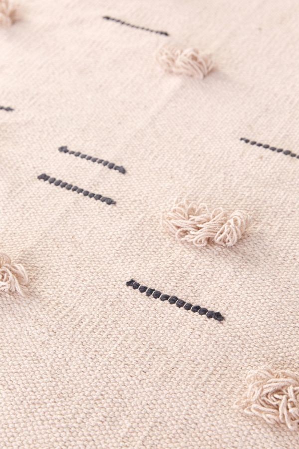 Tufted Pom Rug | Urban Outfitters (US and RoW)