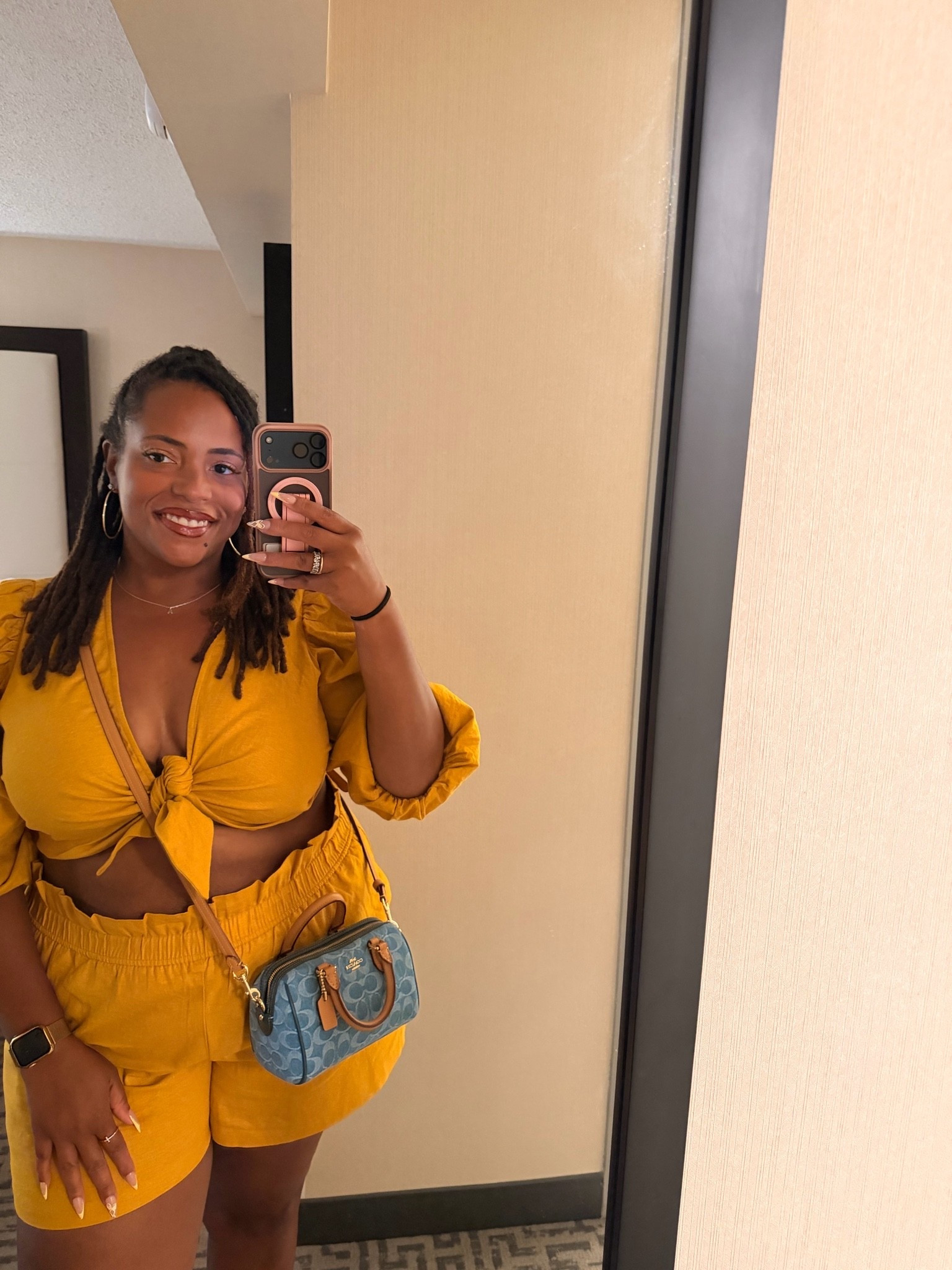 Found an old
Two piece set that's 🔥

#LTKPlusSize #LTKootd