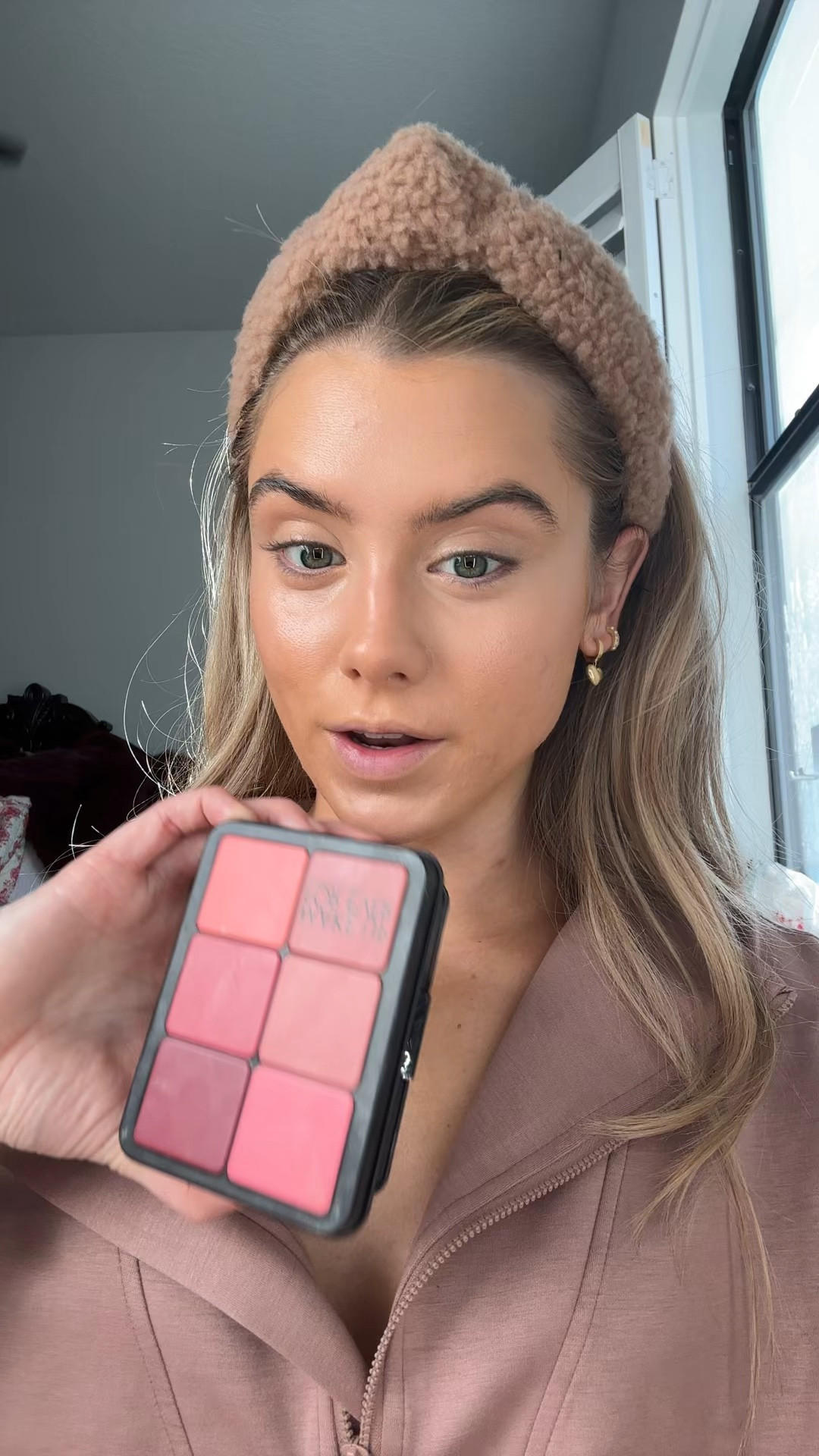 Makeup forever hd skin essentials palette viral palette you loved – now with 2 shimmery highlighters and available in light to medium and tan to deep harmonies. The HD Skin Face Essentials Palette with Highlighters makes creating a flawless complexion fun and easy for all, regardless of skill level.

#LTKWatchNow #LTKFindsUnder100 #LTKBeauty