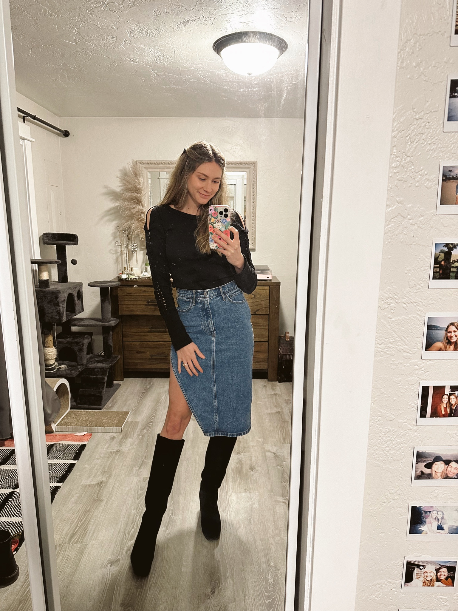 Loving the long denim trend ✨

#LTKstyletip #LTKsalealert #LTKSeasonal