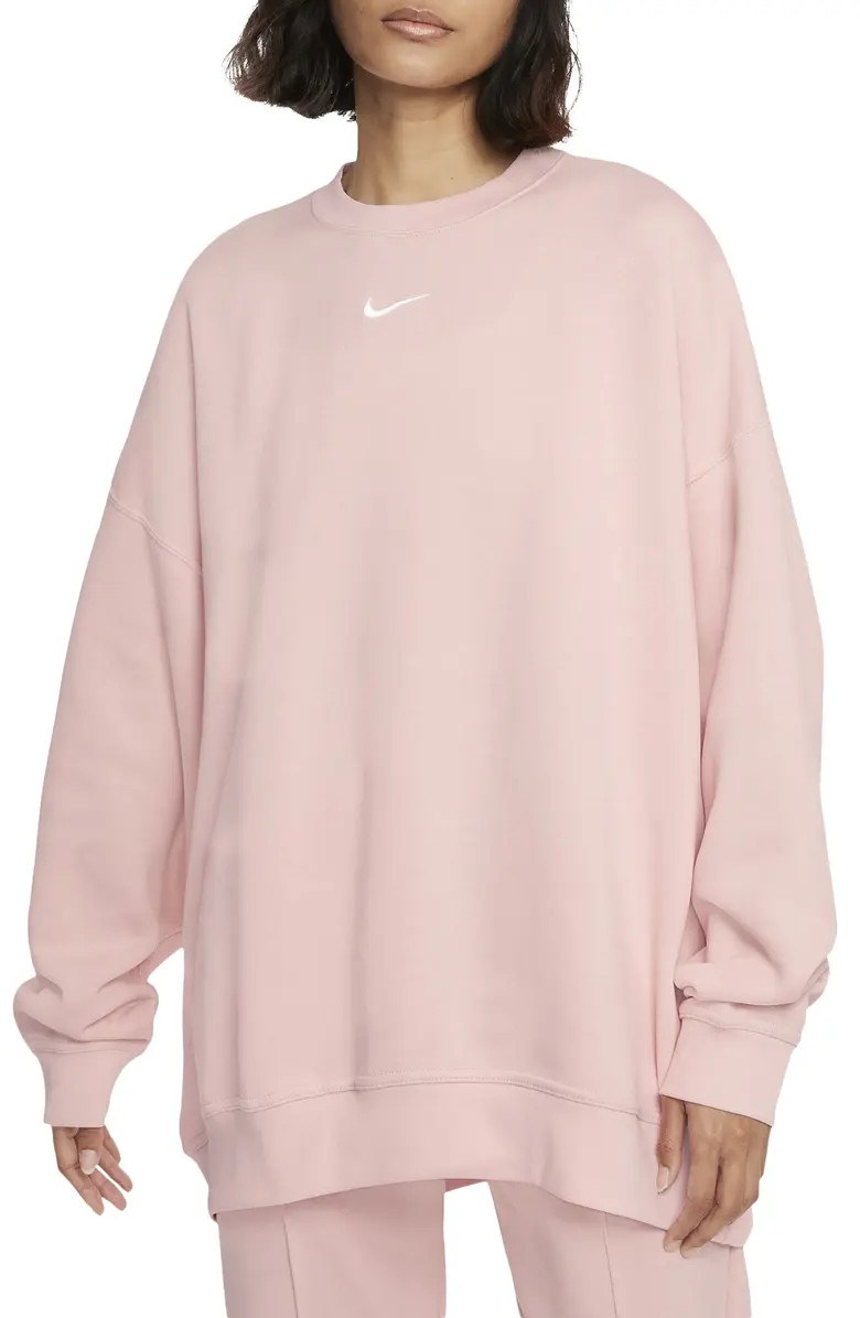 Sportswear Collection Essentials Oversize Fleece Crew Sweatshirt | Nordstrom