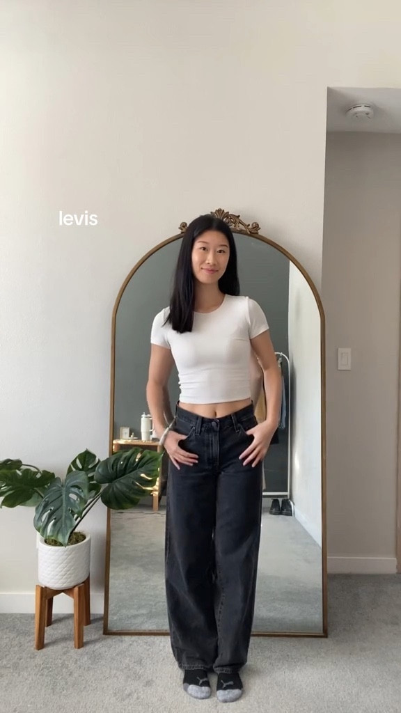 My Jeans Collection👖

#LTKstyletip #LTKCyberWeek #LTKVideo