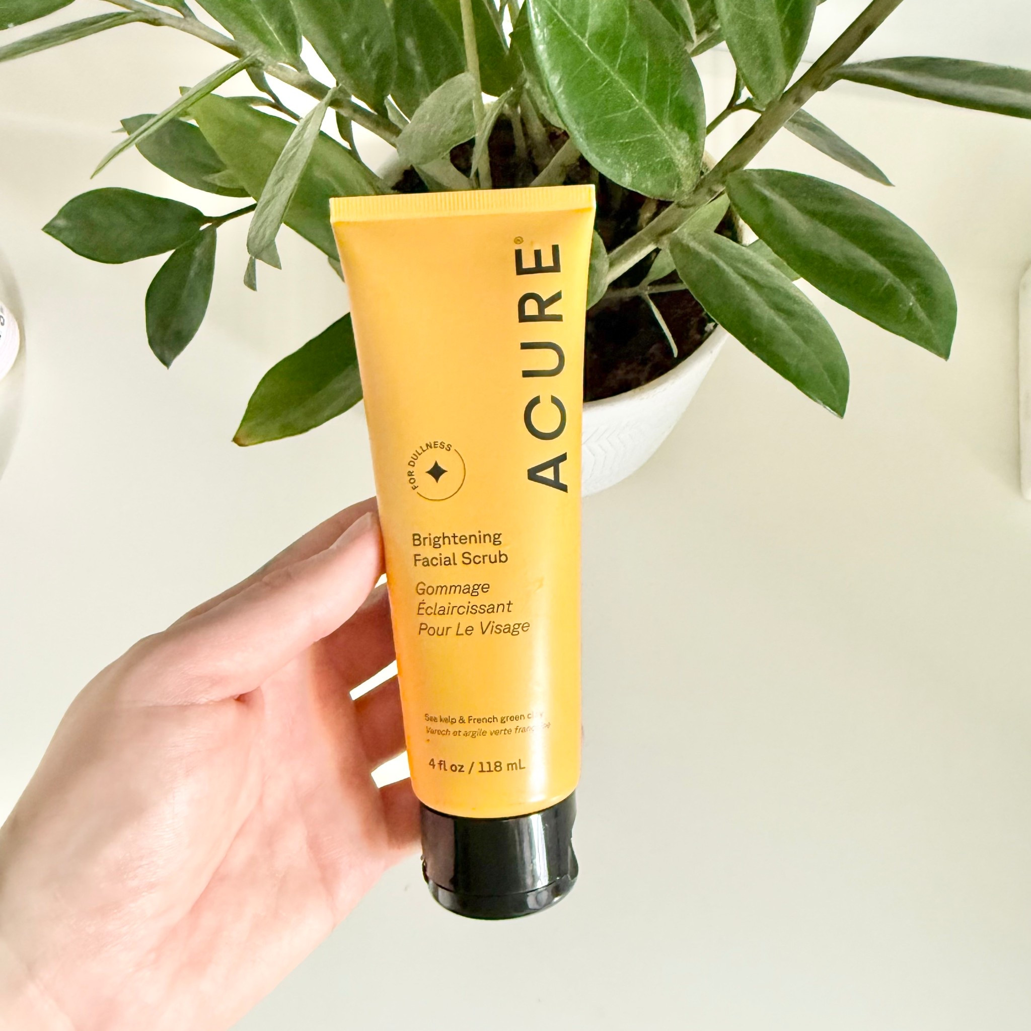 acurebeauty 
Brightening Facial Scrub
Reg $11.99
Sale $9.00 

Final hours: up to 25% off
Free Day Cream Mini with every order
Free Mini Bag + Hair Serum, spend $74-$99
Free Tote Bag + Bonding Set, spend $99+

#LTKSaleAlert #LTKBeauty