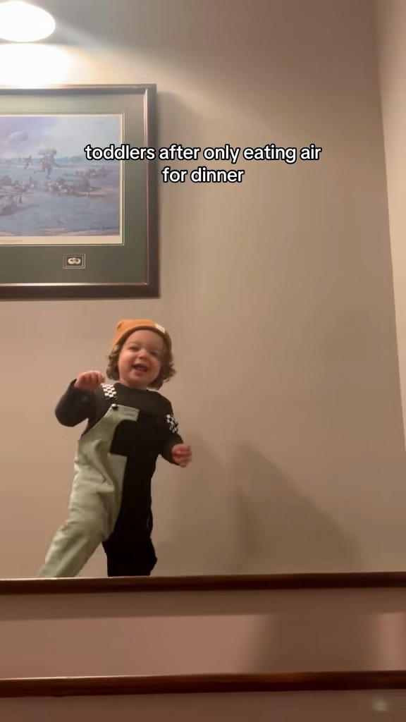 🕺🏼🕺🏼 

#LTKKids #LTKBaby