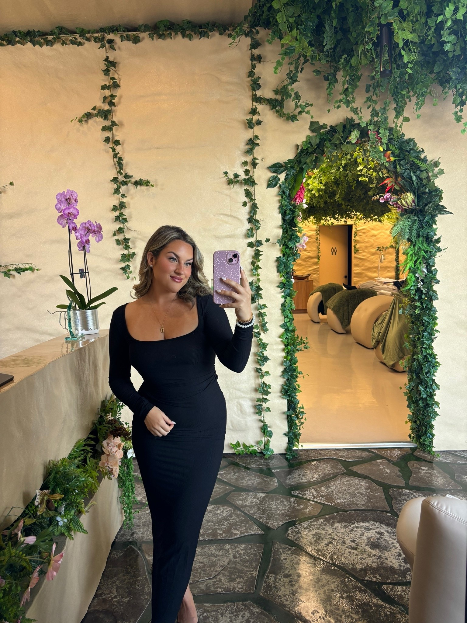 The perfect black dress 🖤

Wearing a size S - very stretchy material! 

#skims #blackdress #LBD #dresses #datenight #girlsnight #summerfit #

#LTKworkwear