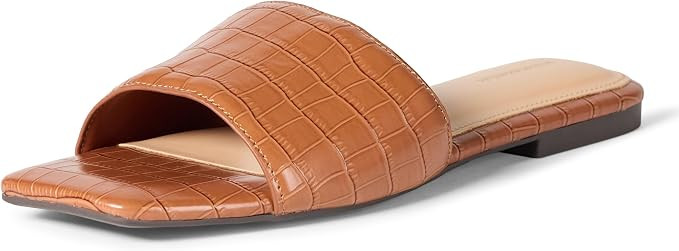 Amazon Essentials Women's Flat Slide Sandals | Amazon (US)