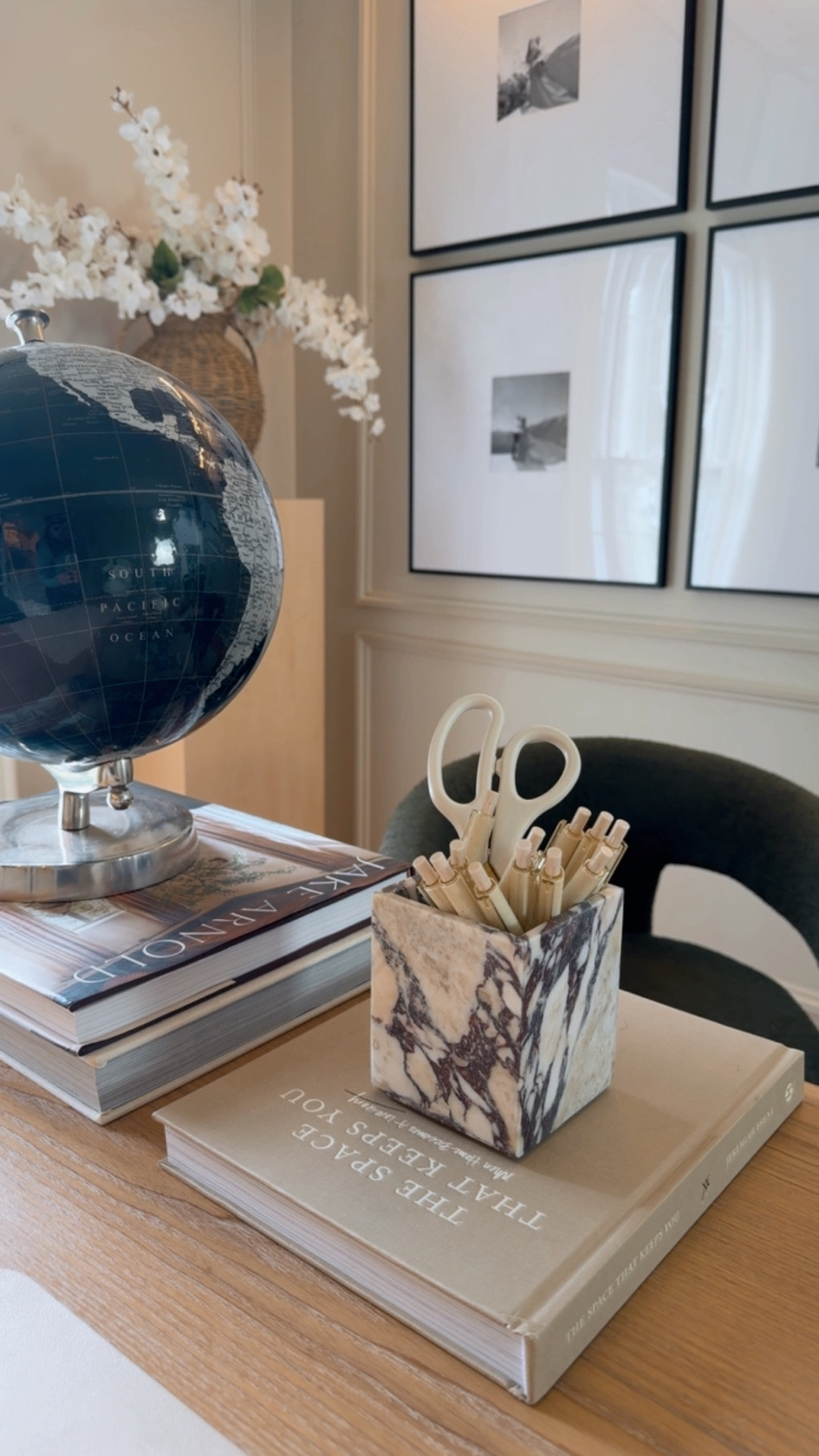 Style my new Office desk with me!!!
#homeoffice #officedesk #officedecor #amazonhome #amazonfind #calacattaviola 

#LTKU #LTKHome