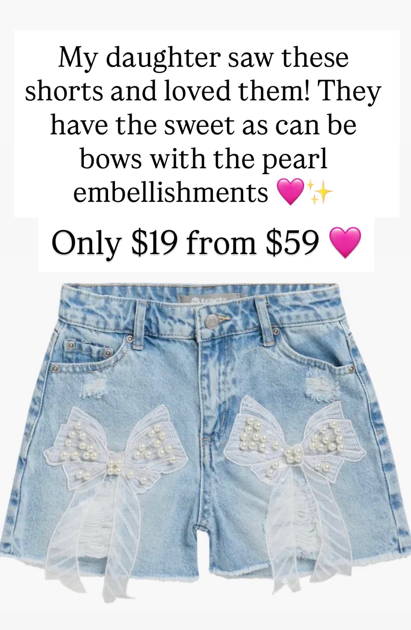 Cutest denim shorts

#LTKootd