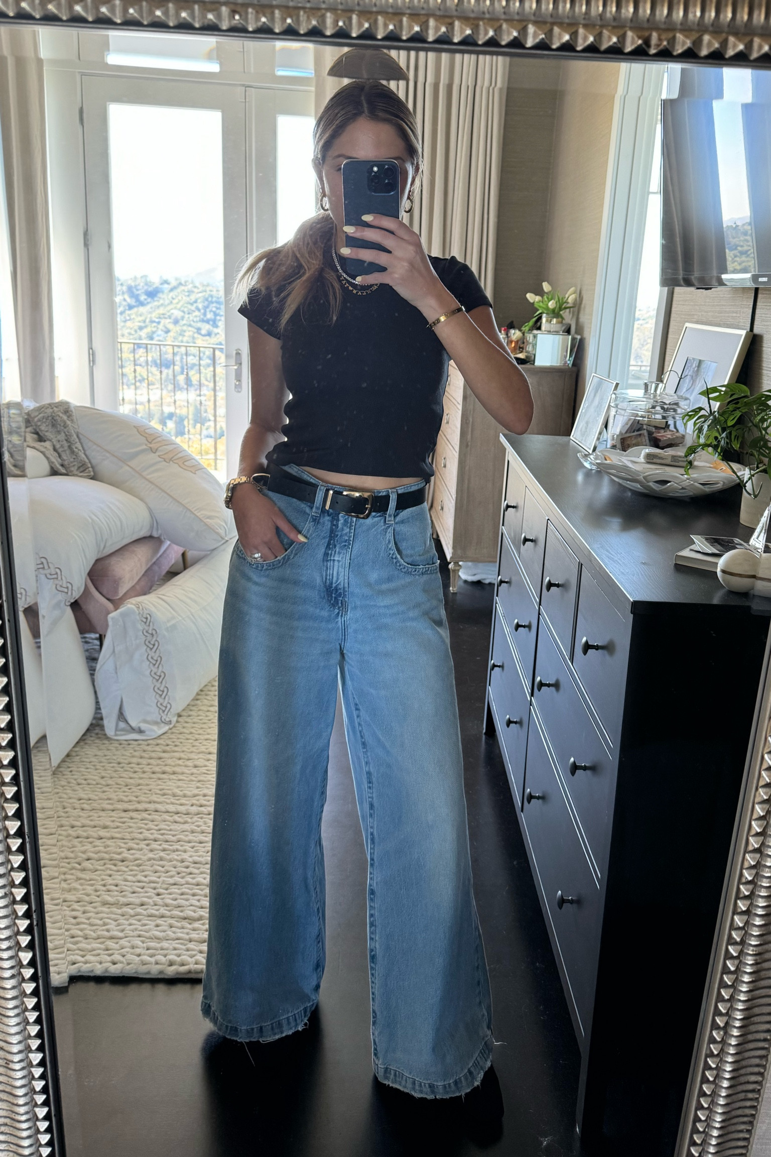 Travel outfit. Spring outfit. These jeans are so comfortable and perfect for travel - perfect for anything really🤍 this is a favorite t shirt and I love the tank too! 

#LTKstyletip #LTKtravel #LTKfindsunder50