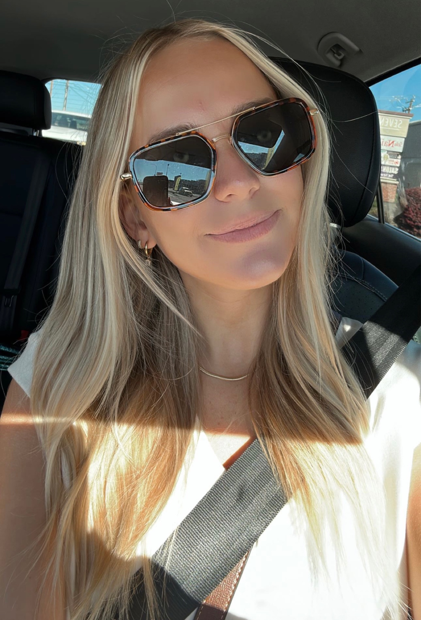 My new favorite sunglasses!


#LTKBacktoSchool #LTKFind