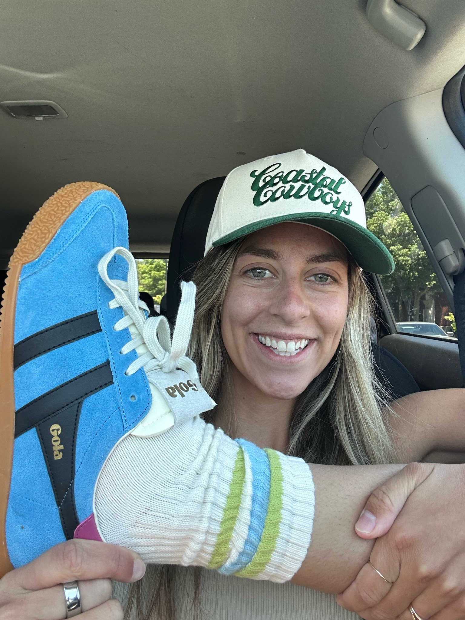 new shoe goofin

#LTKSeasonal #LTKShoeCrush #LTKStyleTip