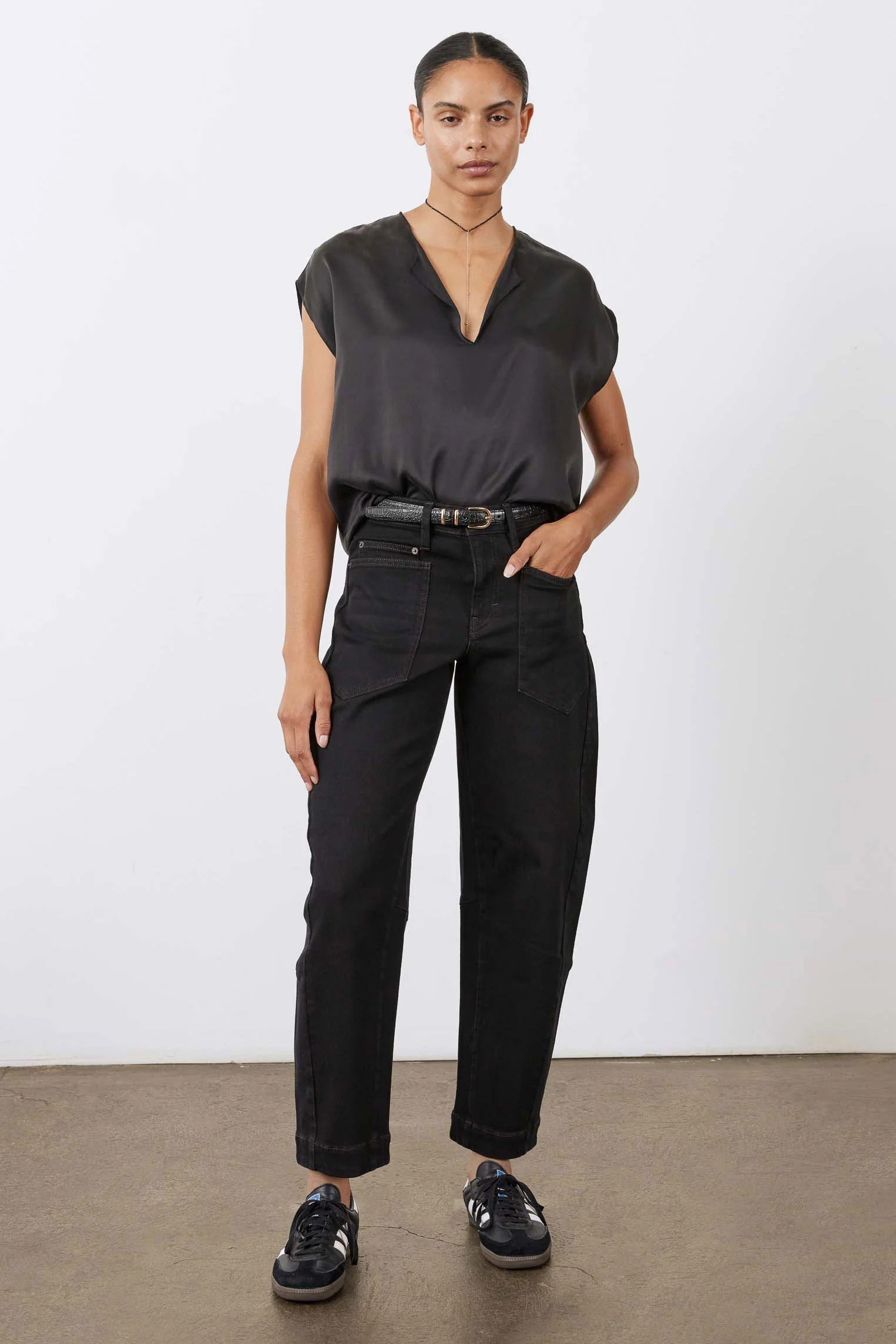 The Petite Slouchy Jeans 2.0 | Ruti