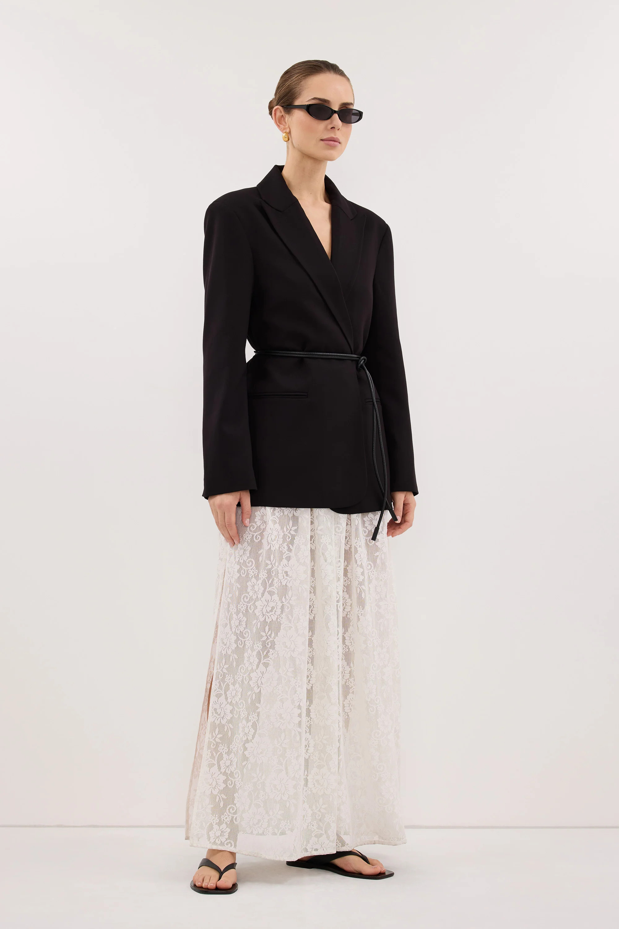 KEATON BLACK SLIM LONGLINE BLAZER | DISSH