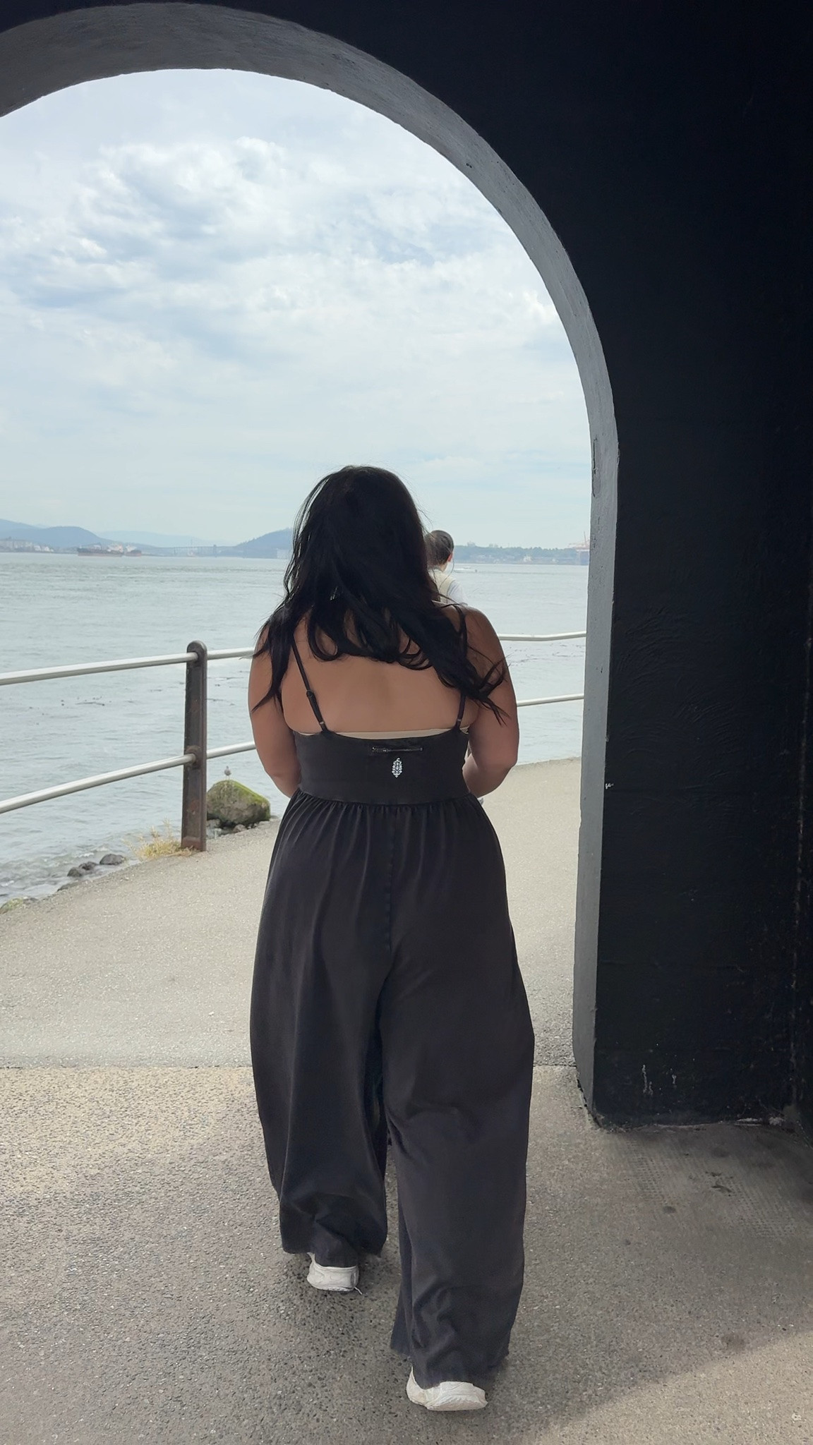 Size xl jumpsuit
Midsize casual outfit

#LTKgrwm #LTKMidsize #LTKmomlife