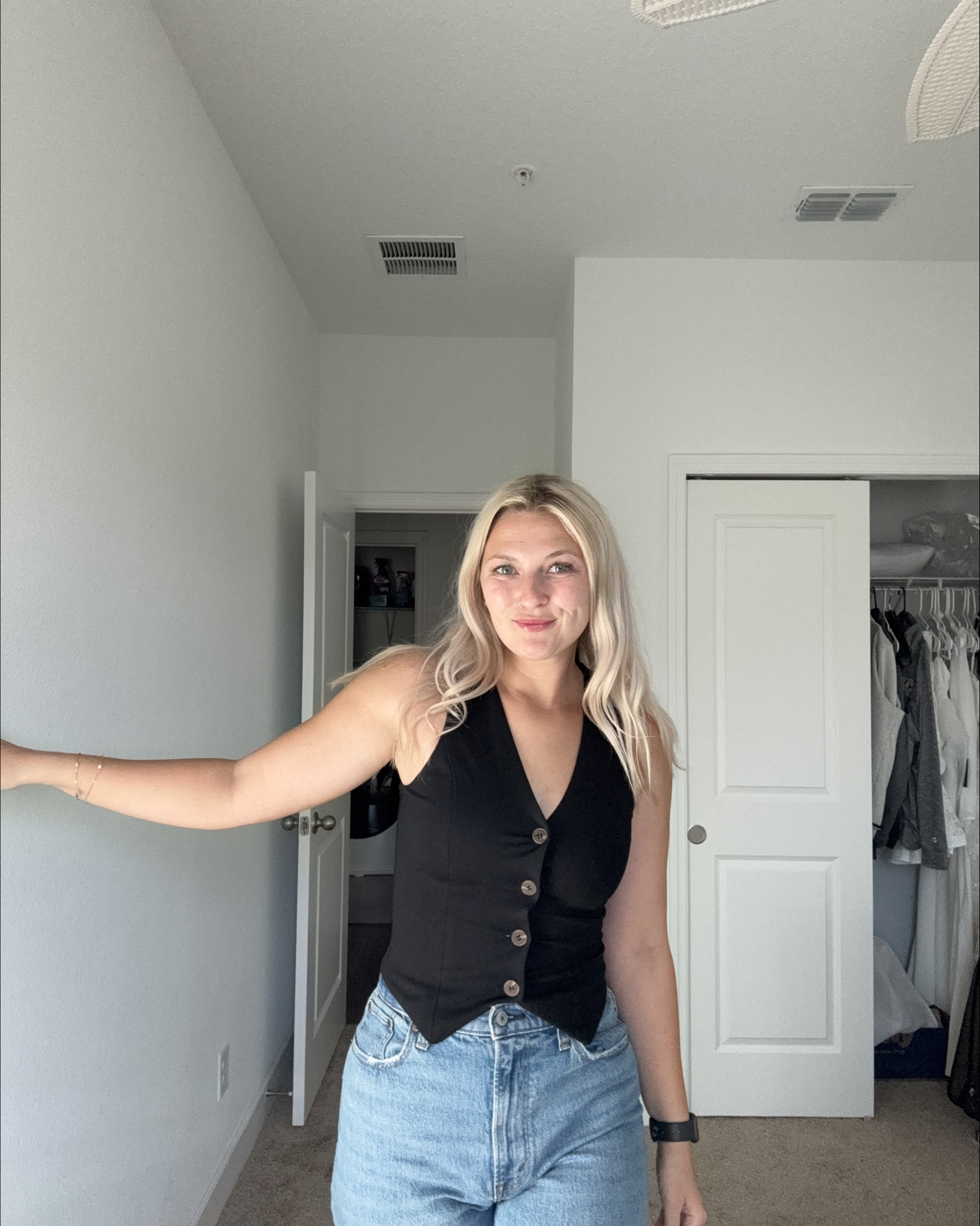 Black button up classy vest. Perfect for euro vacay! 

#LTKFindsUnder50 #LTKFindsUnder100 #LTKTravel