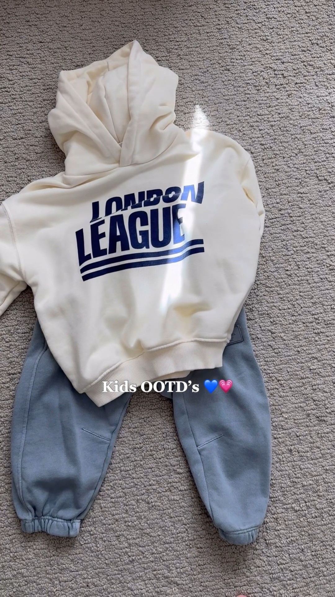 The kiddos OOTD’s 💗💙

Baby girl outfits, toddler girl outfit, toddler boy outfit, baby girl bows, kids outfits, baby girl spring style, toddler boy spring outfit, kids clothing, Zara 

#LTKBaby #LTKKids #LTKSeasonal