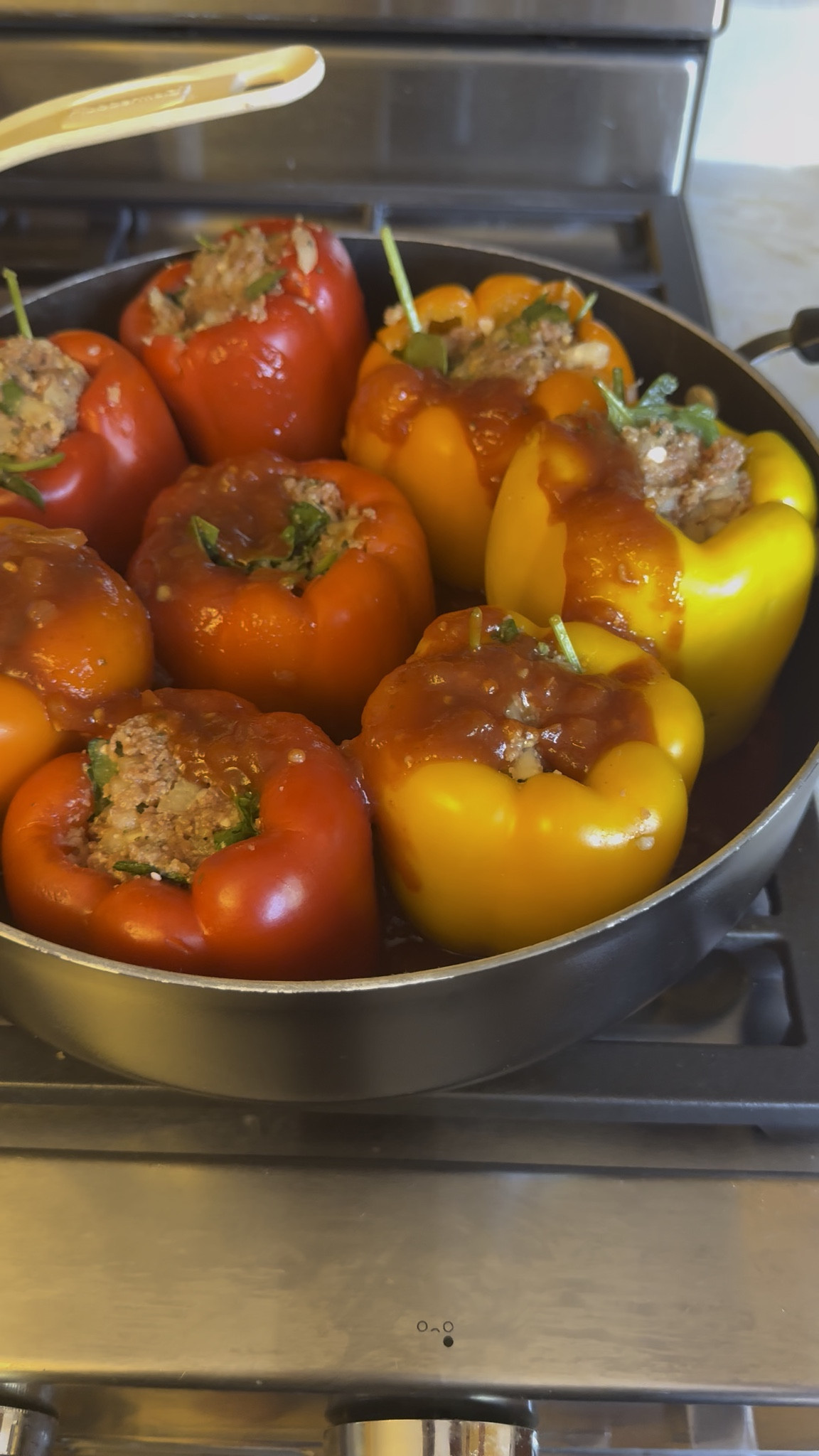 I love vegetarian stuffed peppers and they make an easy and quick dinner perfect for the busy holiday season. 



#LTKfoodie #LTKHoliday #LTKHome