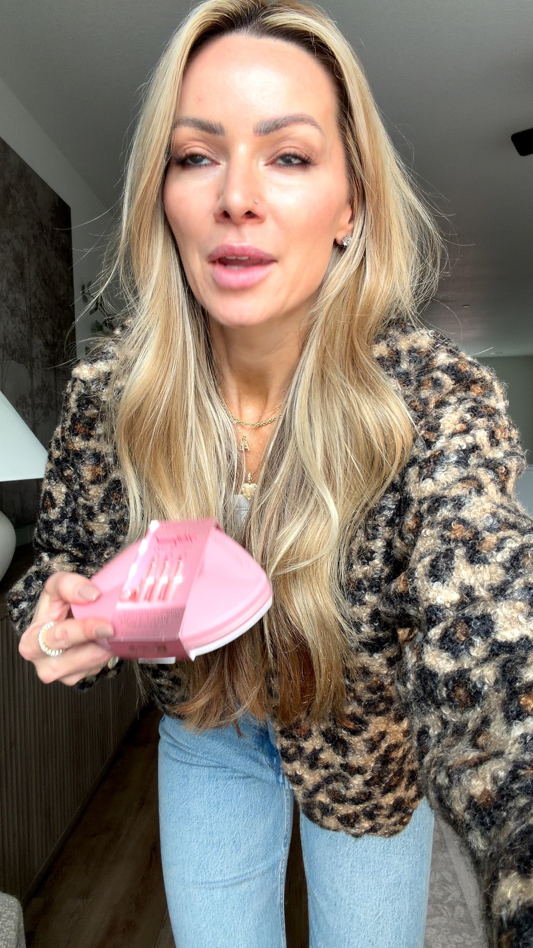 Christmas gift idea for the beauty, lover gift ideas for teens and tweens

#LTKCyberWeek #LTKGiftGuide