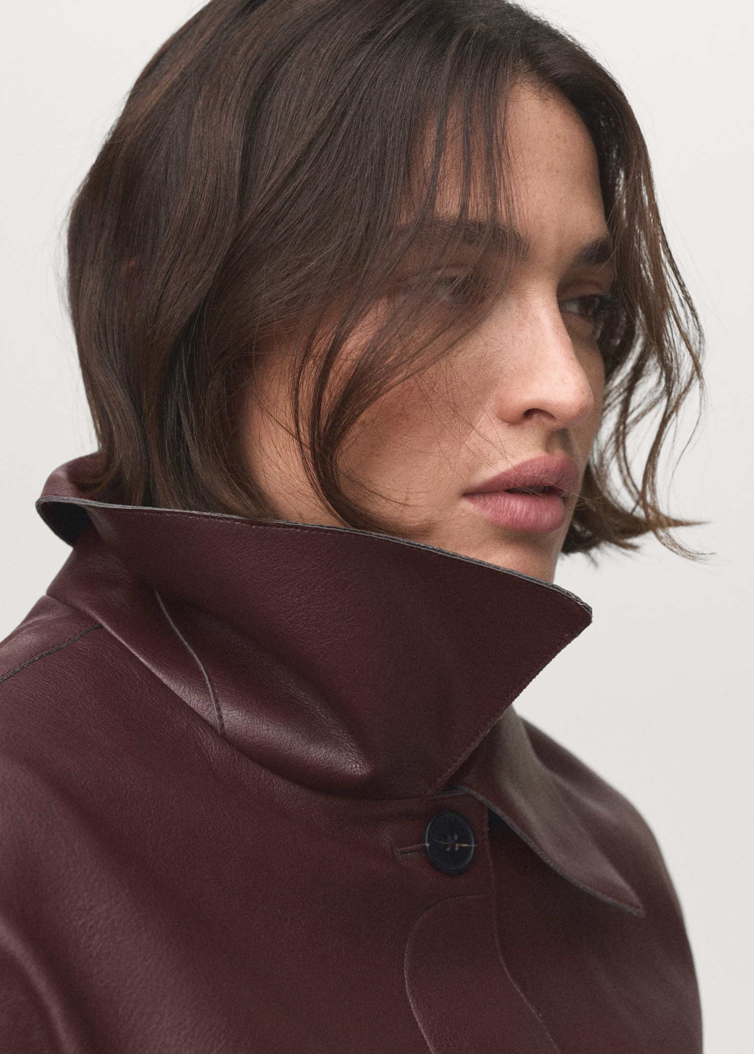 Jacke mit Leder-Effekt und Taschen - Damen | MANGO Deutschland | Mango EU