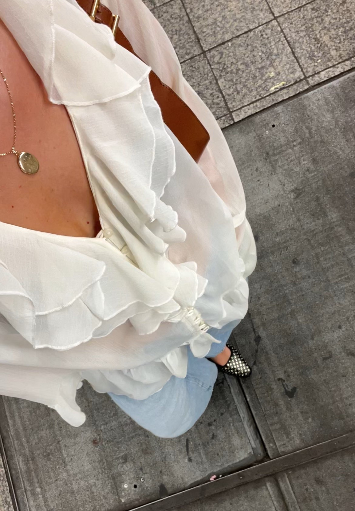 White tunic tops 🤍